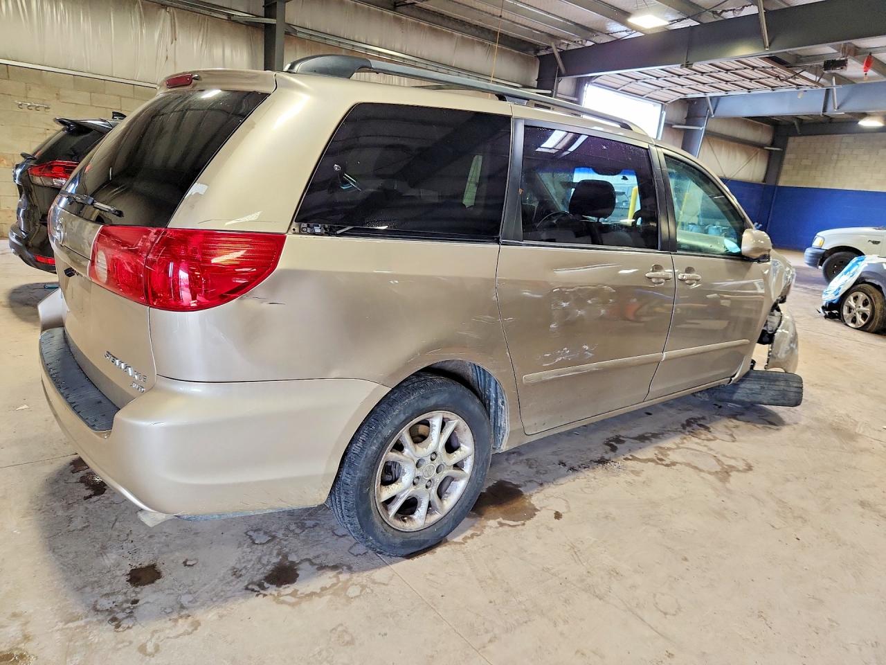 2006 Toyota Sienna Xle 7 Passenger Beige vin: 5TDBA22C66S058225