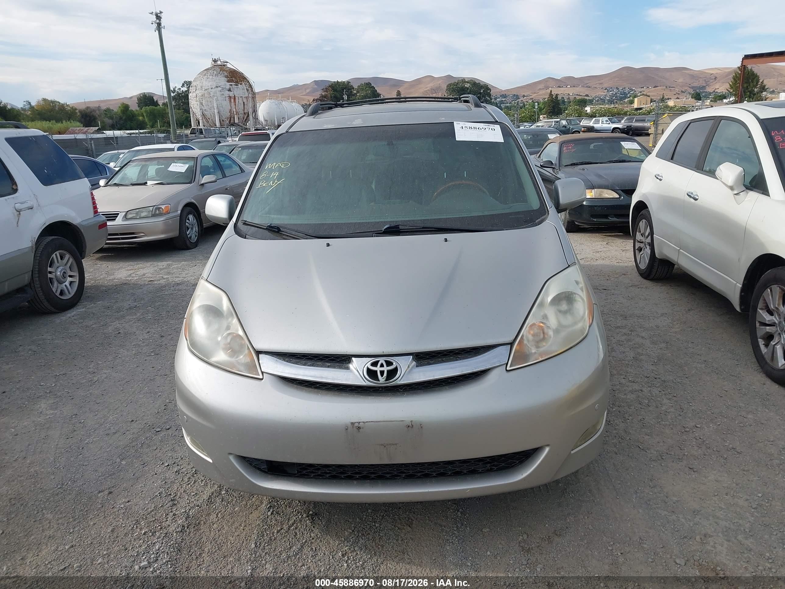 2006 Toyota Sienna Xle/xle Limited Silver vin: 5TDBA22C66S075610