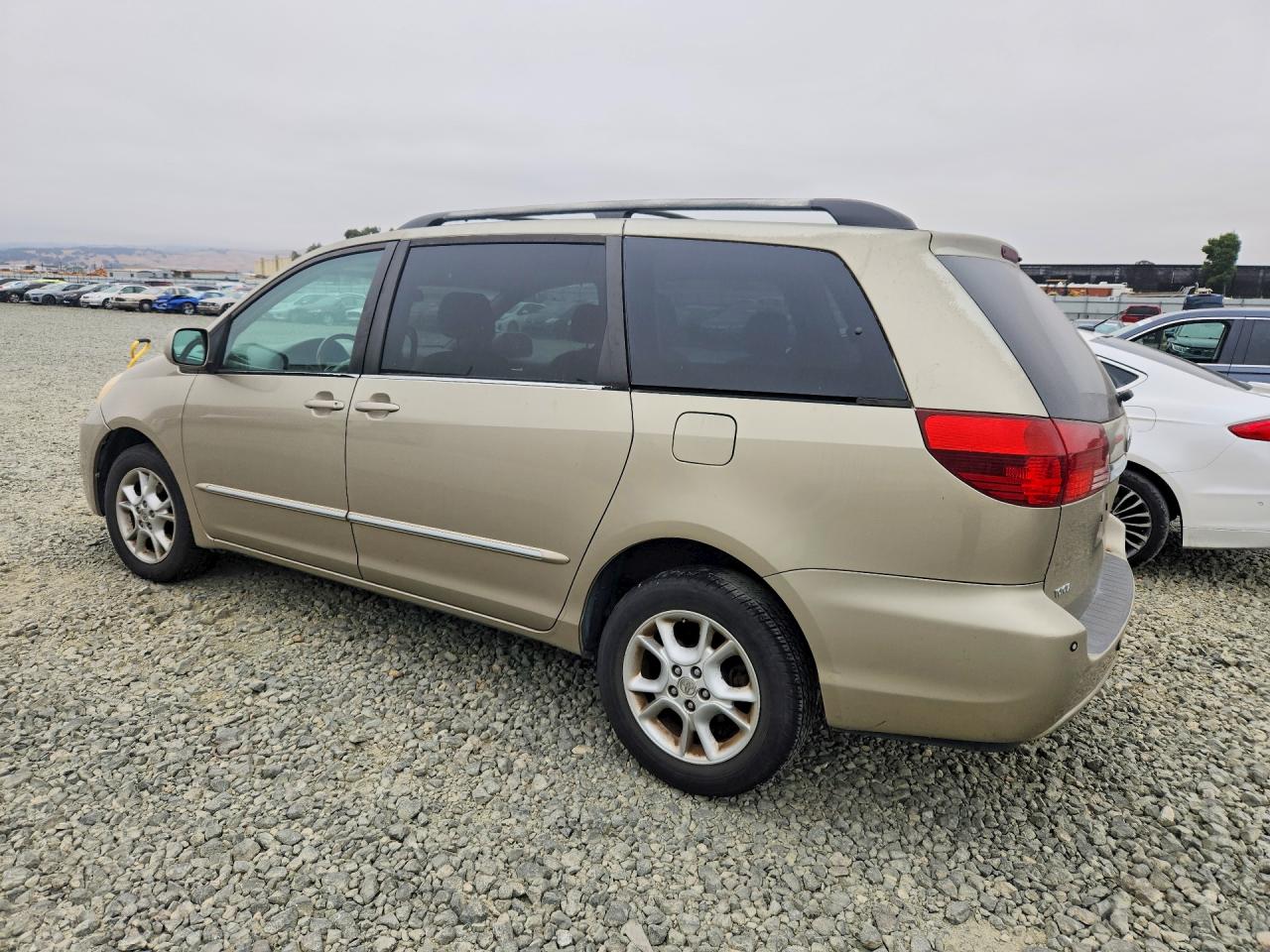2004 Toyota Sienna Xle Limited 7 Passenger Tan vin: 5TDBA22C74S022363