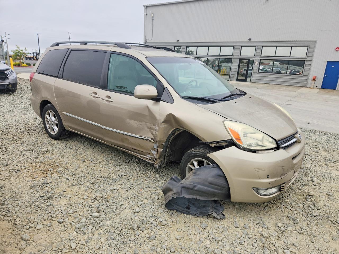 2004 Toyota Sienna Xle Limited 7 Passenger Tan vin: 5TDBA22C74S022363