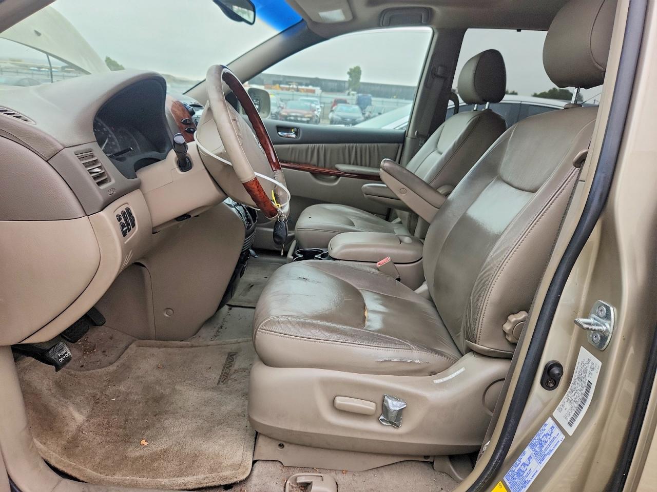 2004 Toyota Sienna Xle Limited 7 Passenger Tan vin: 5TDBA22C74S022363
