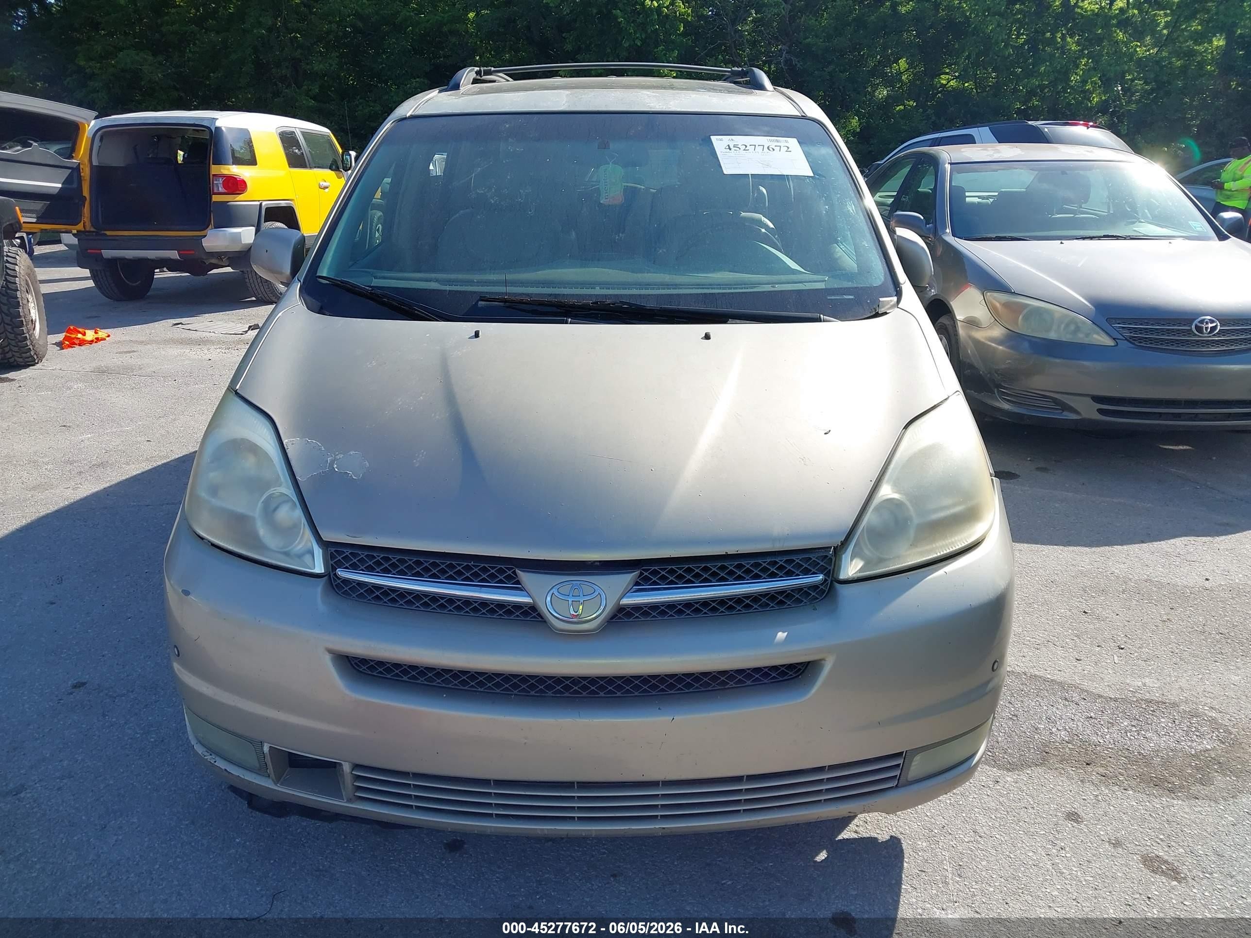 2005 Toyota Sienna Xle Limited Gold vin: 5TDBA22C75S047071