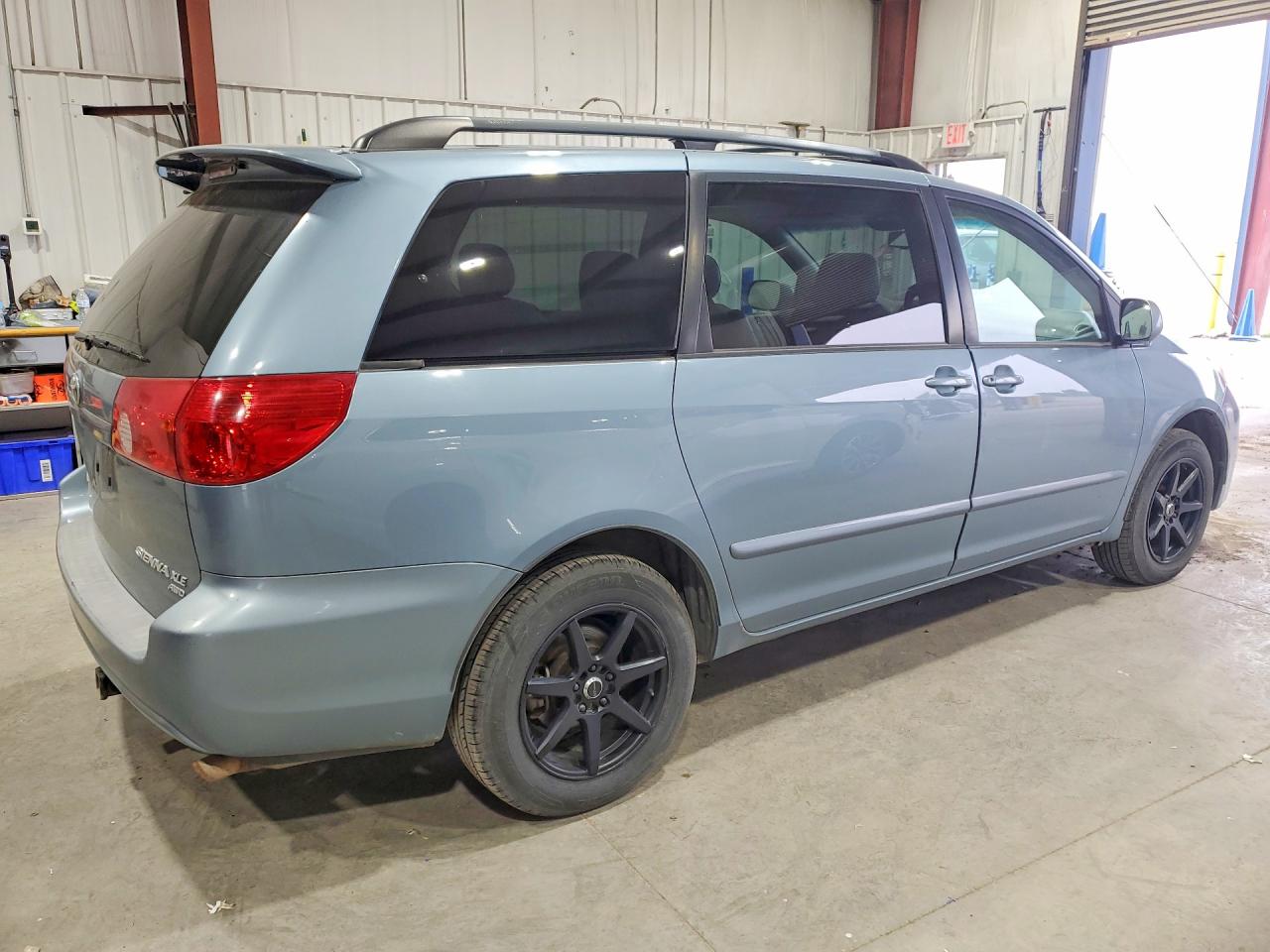 2006 Toyota Sienna Xle 7 Passenger Blue vin: 5TDBA22C76S069170