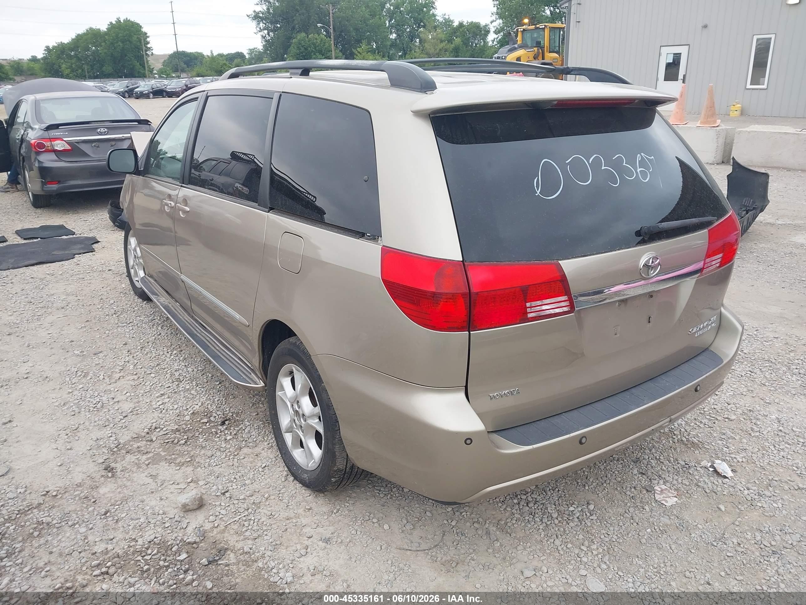 2004 Toyota Sienna Xle Limited Tan vin: 5TDBA22C84S003367