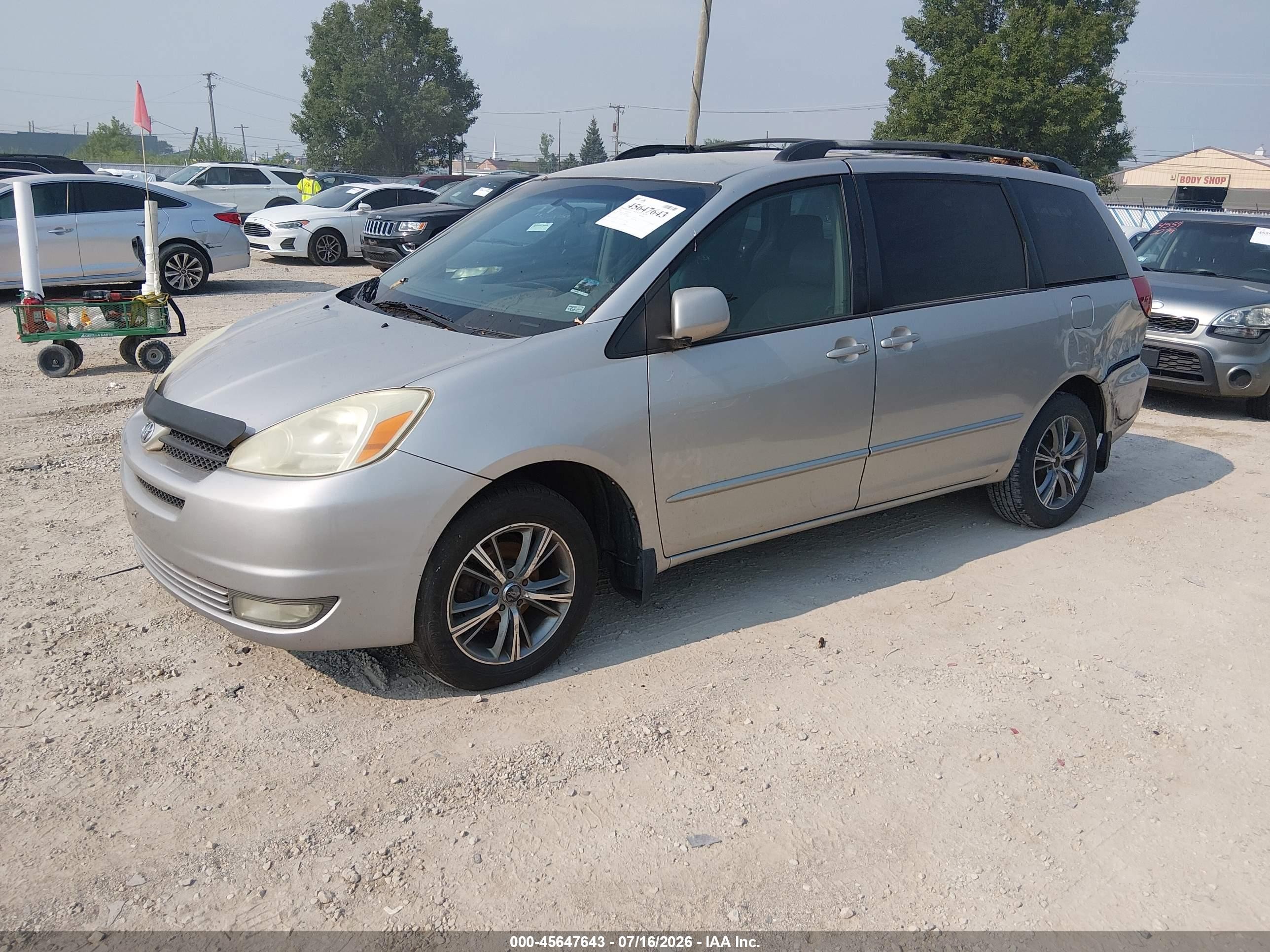 2004 Toyota Sienna Xle Silver vin: 5TDBA22C84S006835