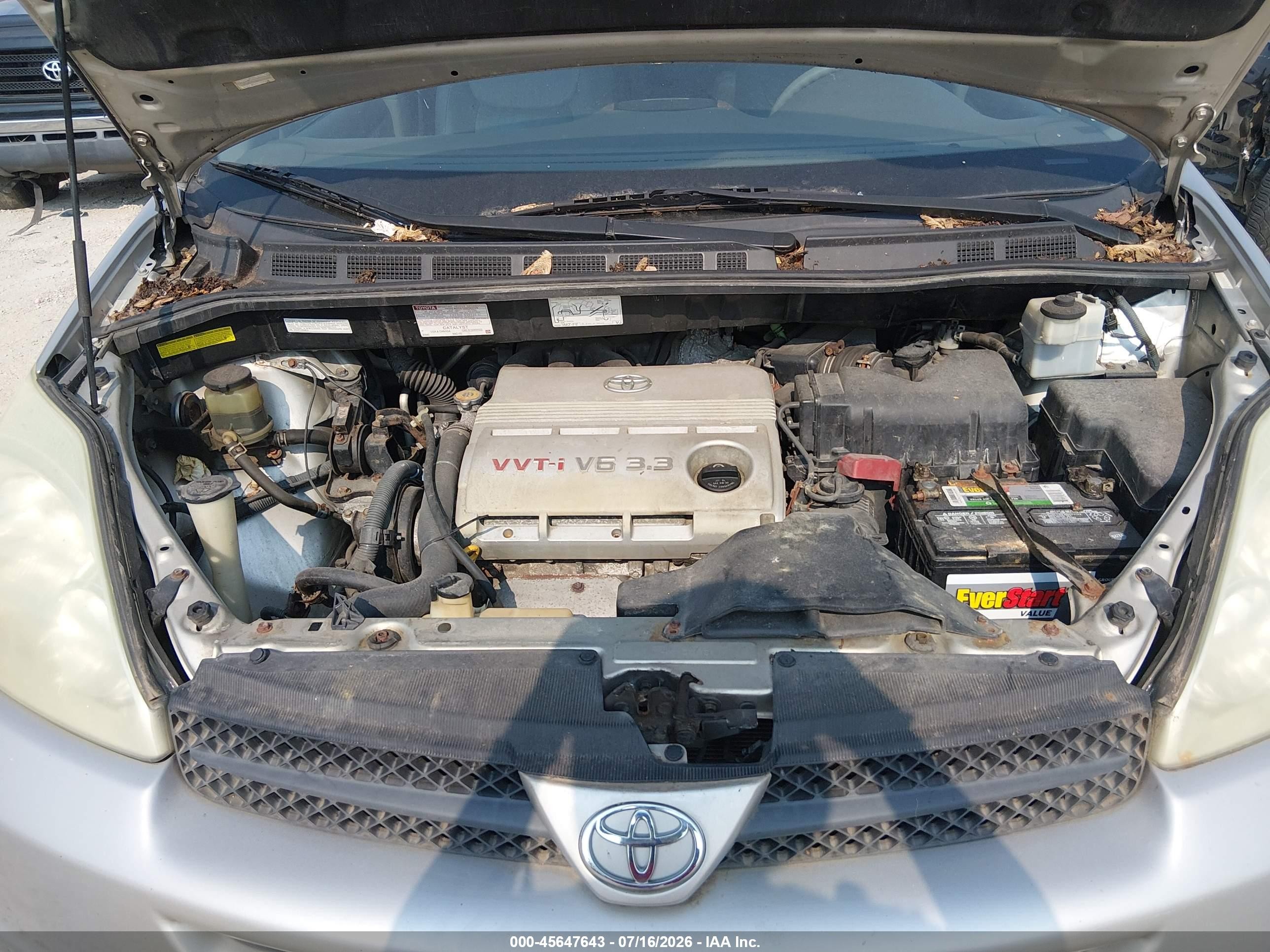 2004 Toyota Sienna Xle Silver vin: 5TDBA22C84S006835