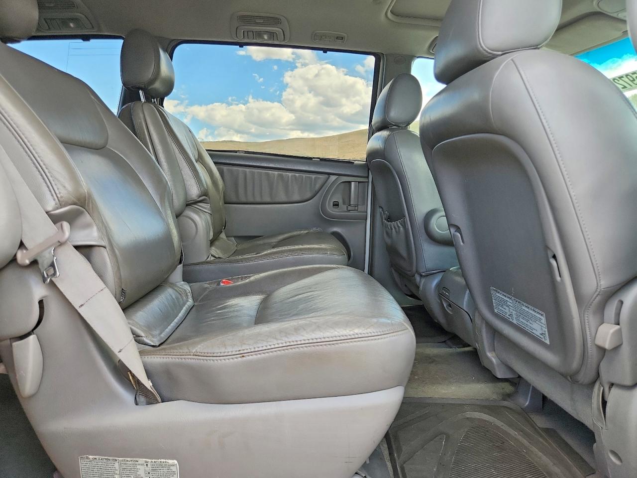 2004 Toyota Sienna Xle Limited 7-passenger Белый vin: 5TDBA22C84S024784