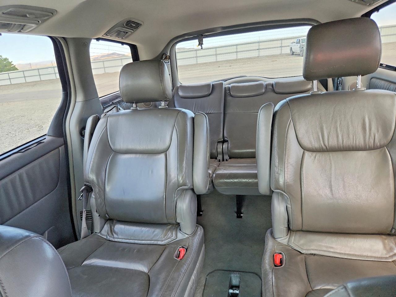 2004 Toyota Sienna Xle Limited 7-passenger Белый vin: 5TDBA22C84S024784