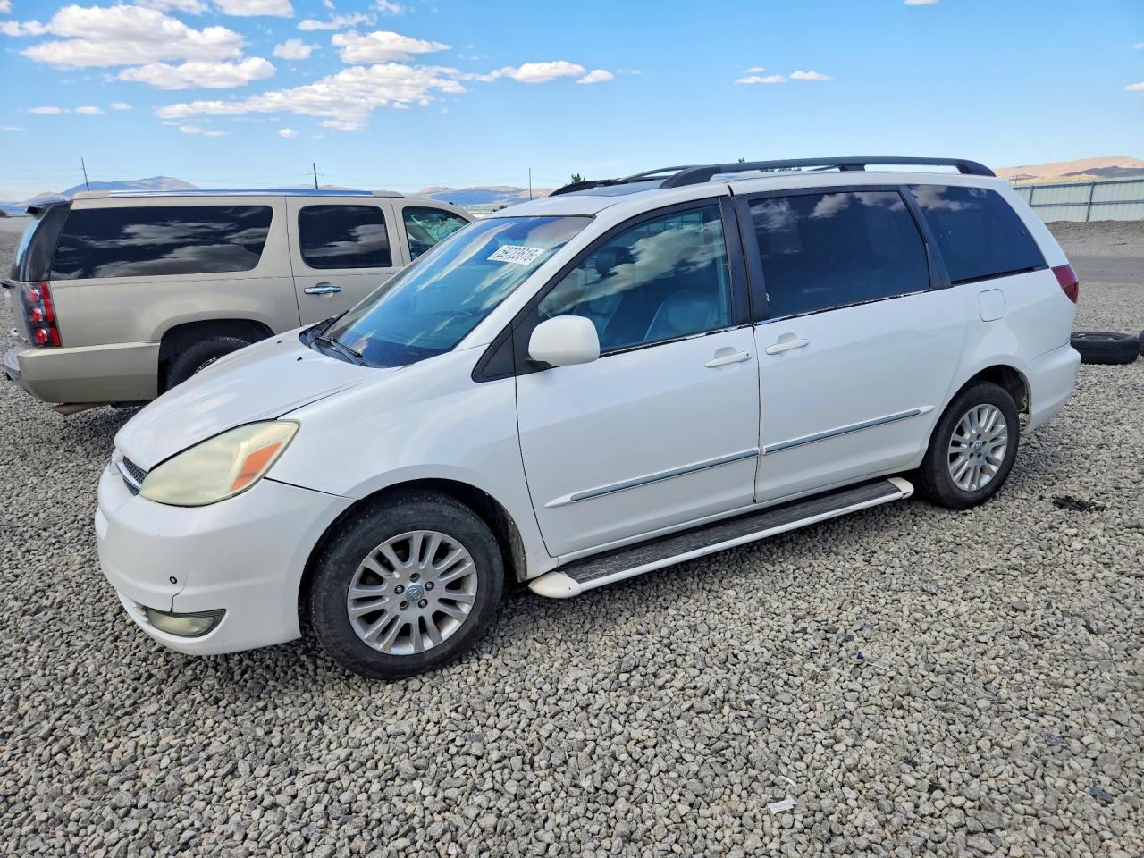 2004 Toyota Sienna Xle Limited 7-passenger Белый vin: 5TDBA22C84S024784