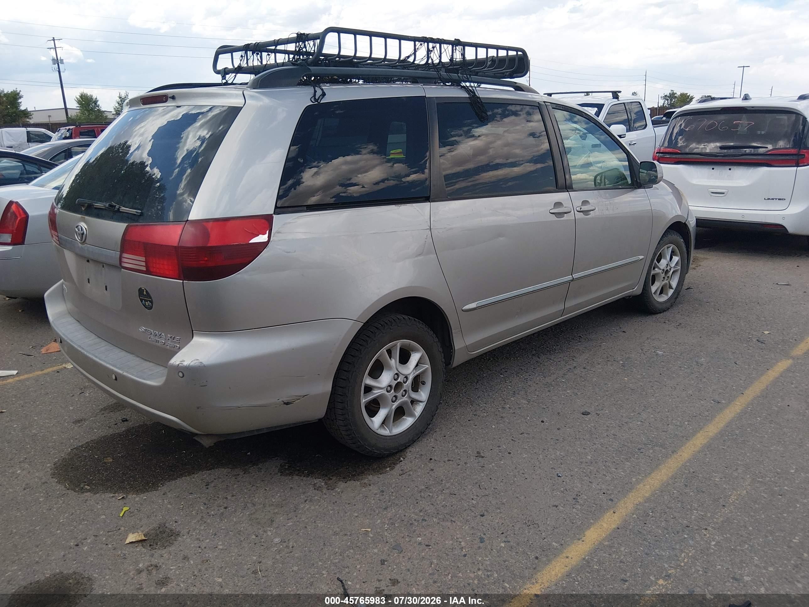 2005 Toyota Sienna Xle Limited Silver vin: 5TDBA22C85S036077