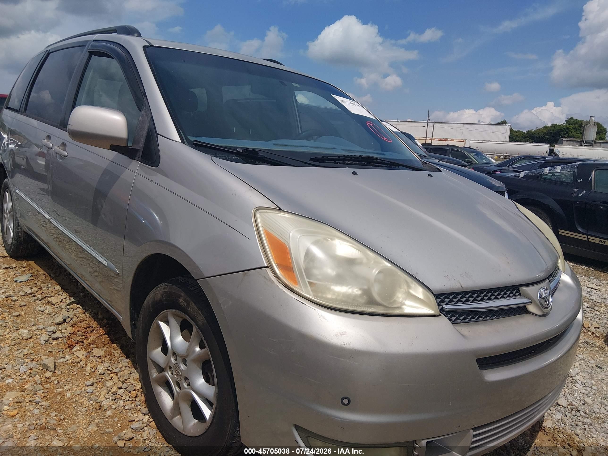 2005 Toyota Sienna Xle Limited Silver vin: 5TDBA22C85S047449