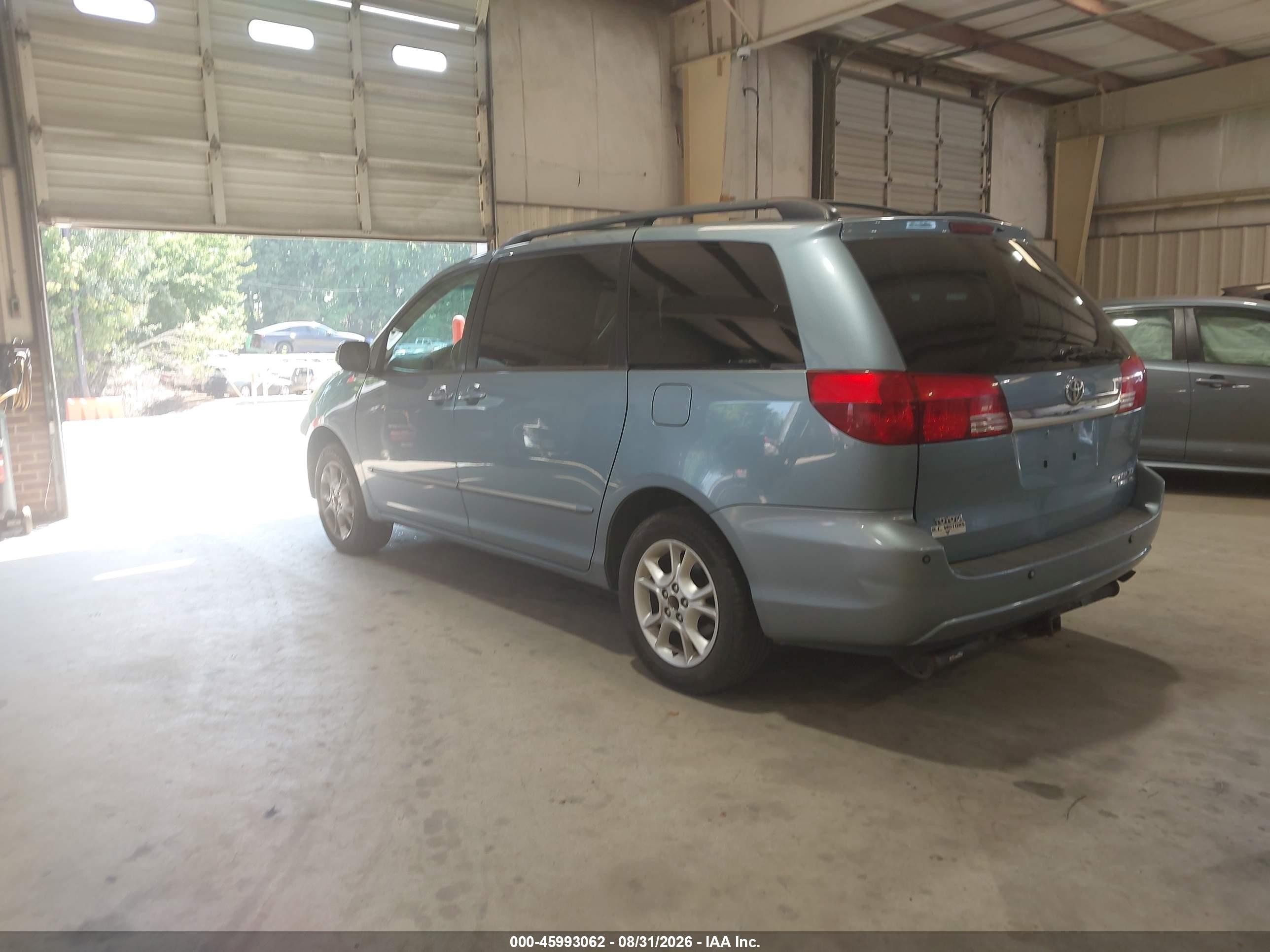 2005 Toyota Sienna Xle Limited Blue vin: 5TDBA22C85S052280