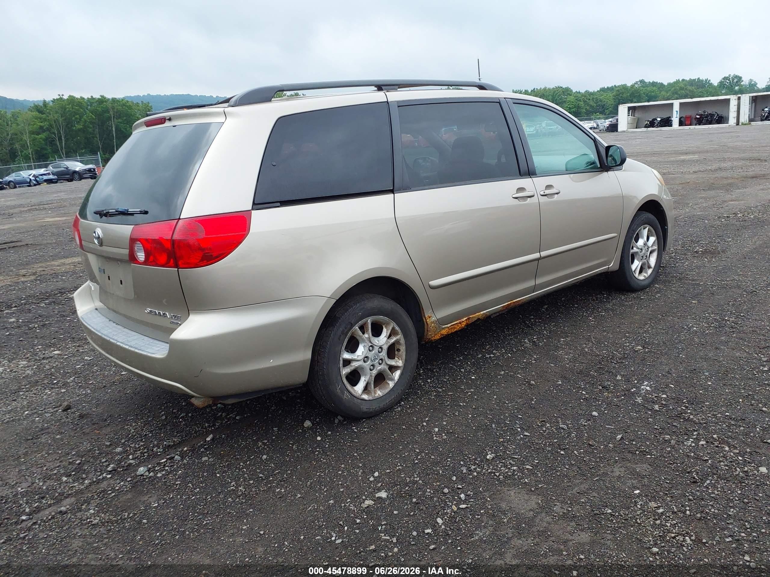 2006 Toyota Sienna Xle Champagne vin: 5TDBA22C86S055374