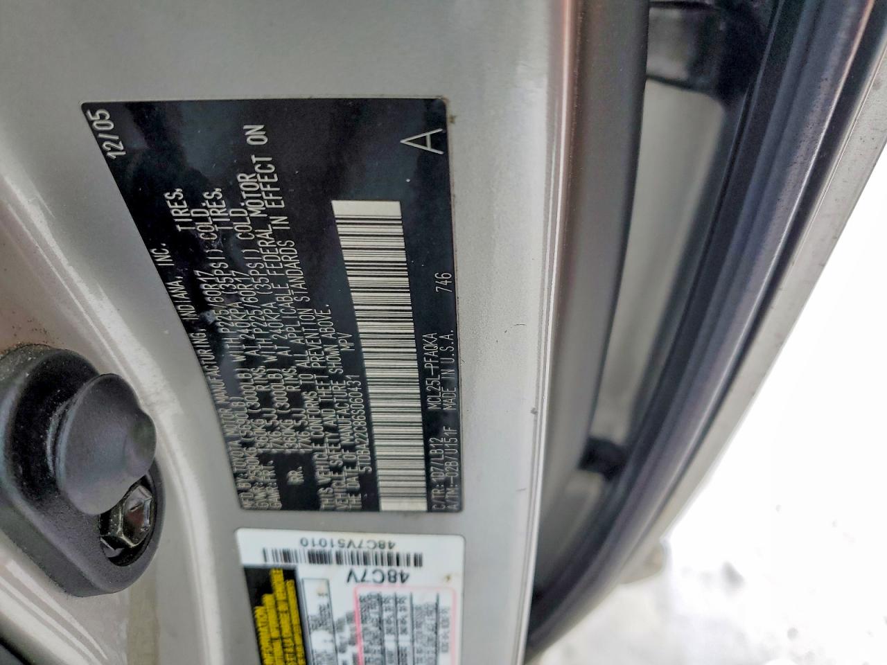 2006 Toyota Sienna Xle Серебряный vin: 5TDBA22C86S060431