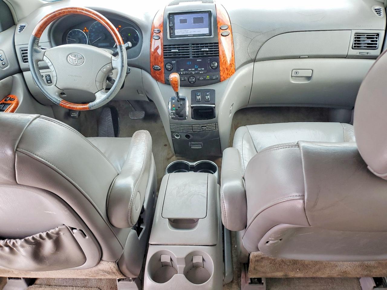 2006 Toyota Sienna Xle Серебряный vin: 5TDBA22C86S060431