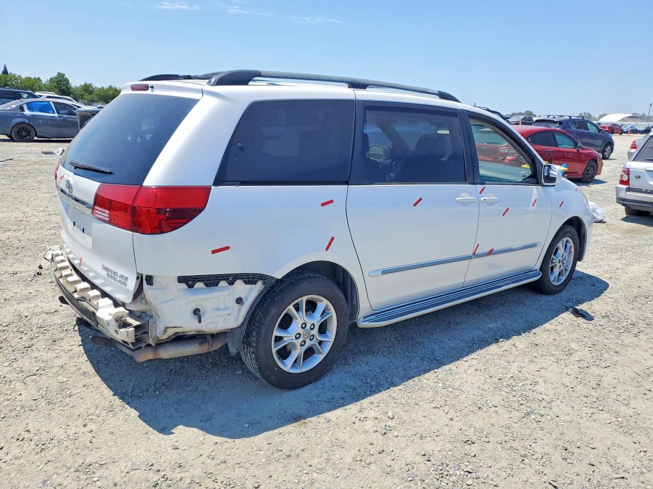2004 Toyota Sienna Xle Limited 7 Passenger White vin: 5TDBA22C94S014989