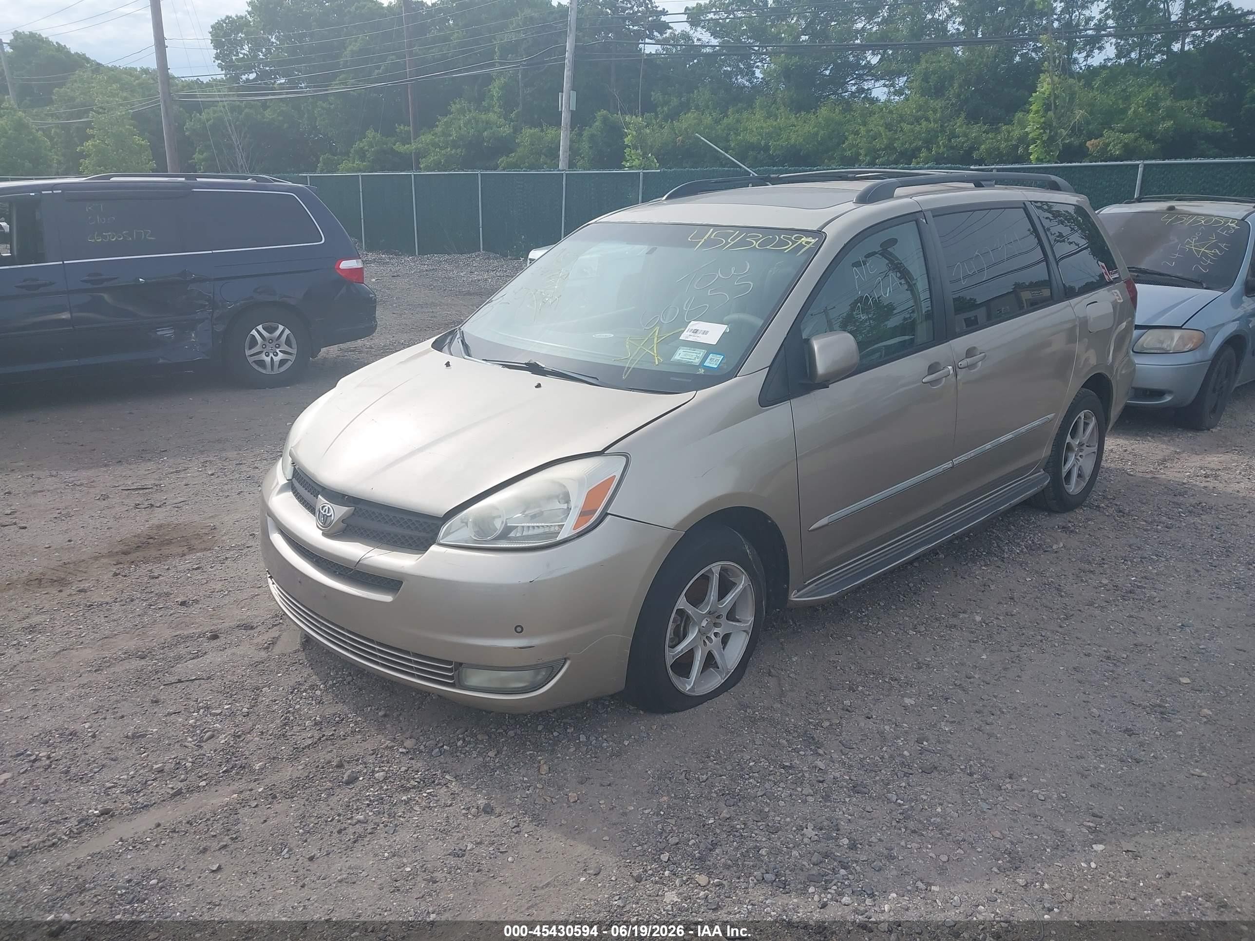 2004 Toyota Sienna Xle Limited Желто-коричневый vin: 5TDBA22C94S024194