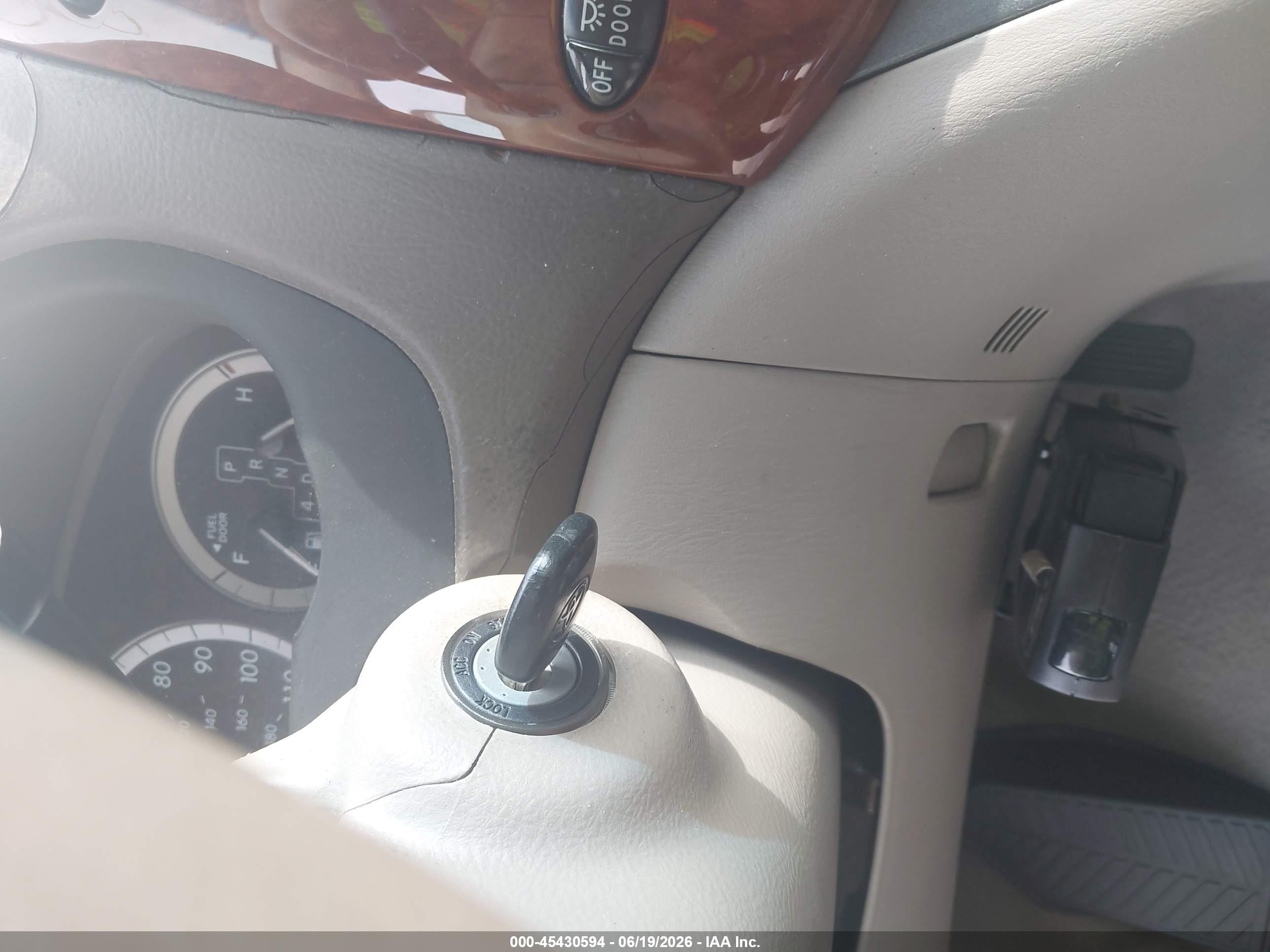 2004 Toyota Sienna Xle Limited Желто-коричневый vin: 5TDBA22C94S024194