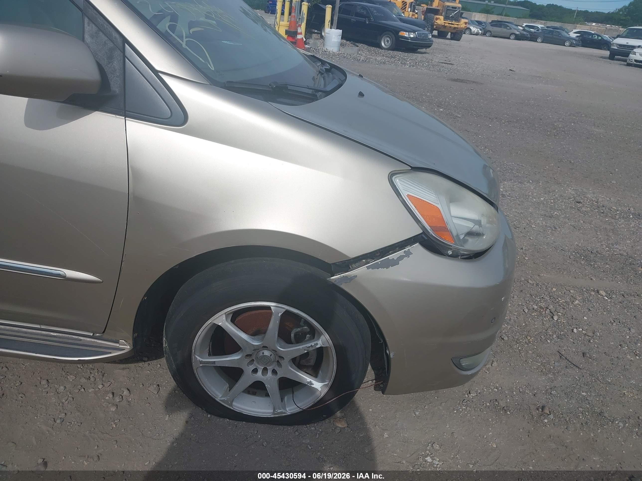 2004 Toyota Sienna Xle Limited Желто-коричневый vin: 5TDBA22C94S024194