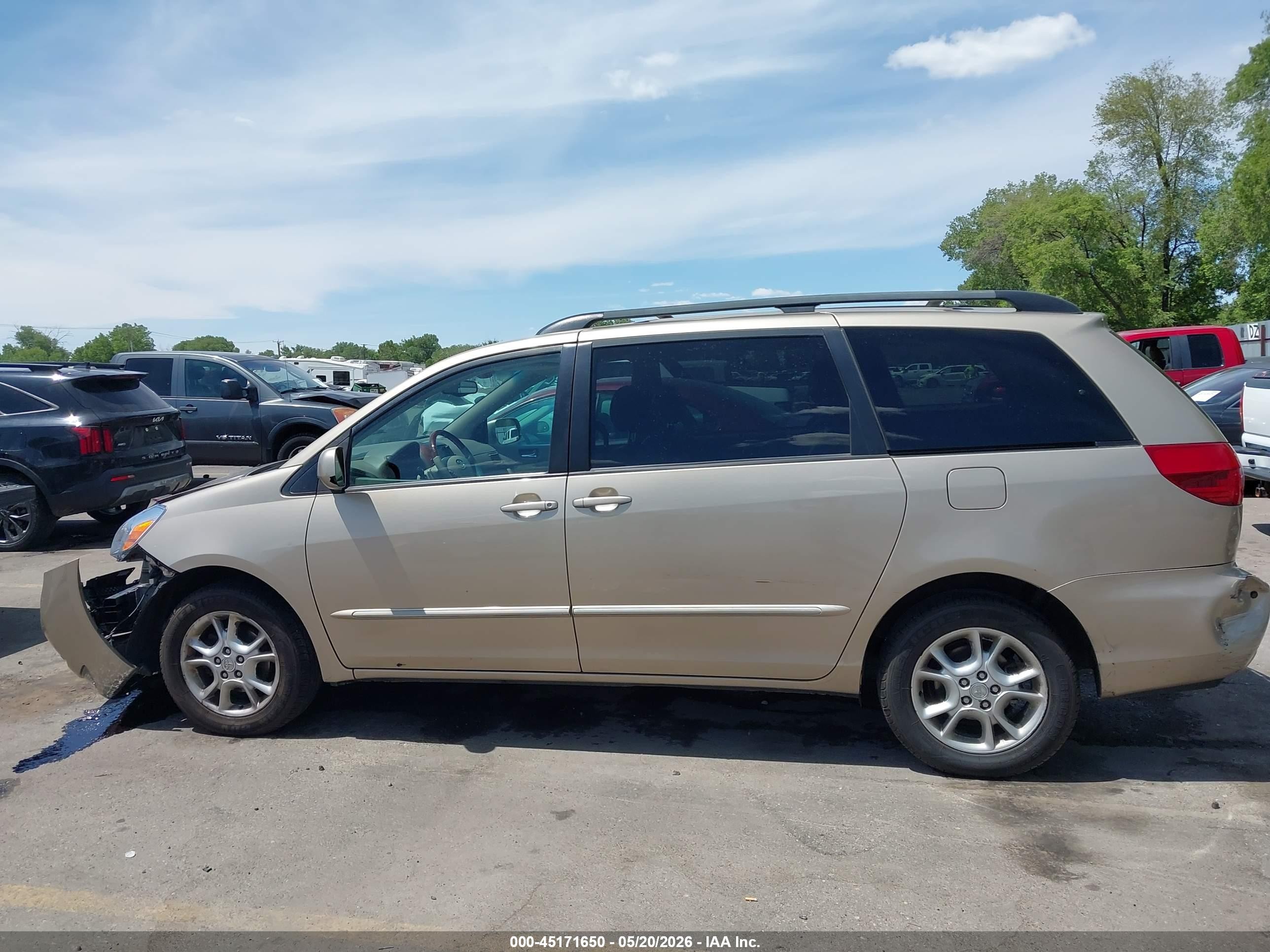 2004 Toyota Sienna Xle Limited Champagne vin: 5TDBA22C94S024647