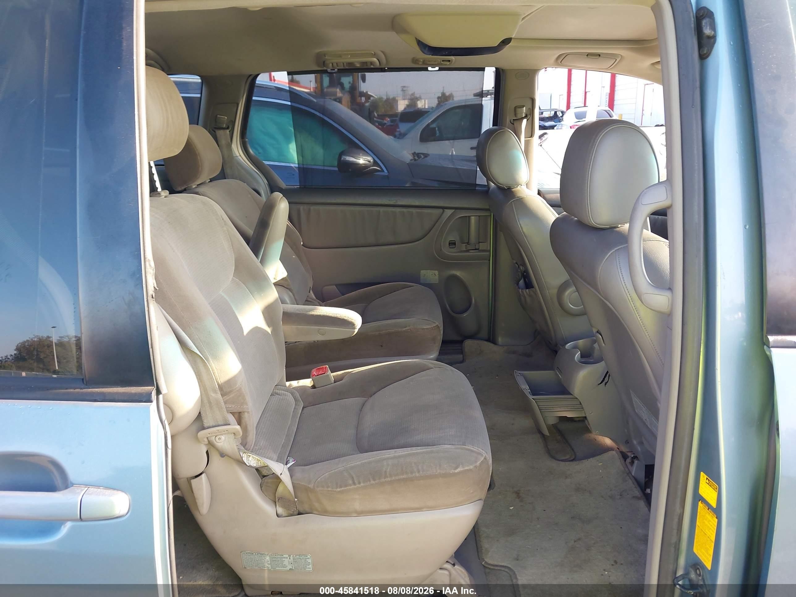 2004 Toyota Sienna Xle Limited Light Blue vin: 5TDBA22C94S028133