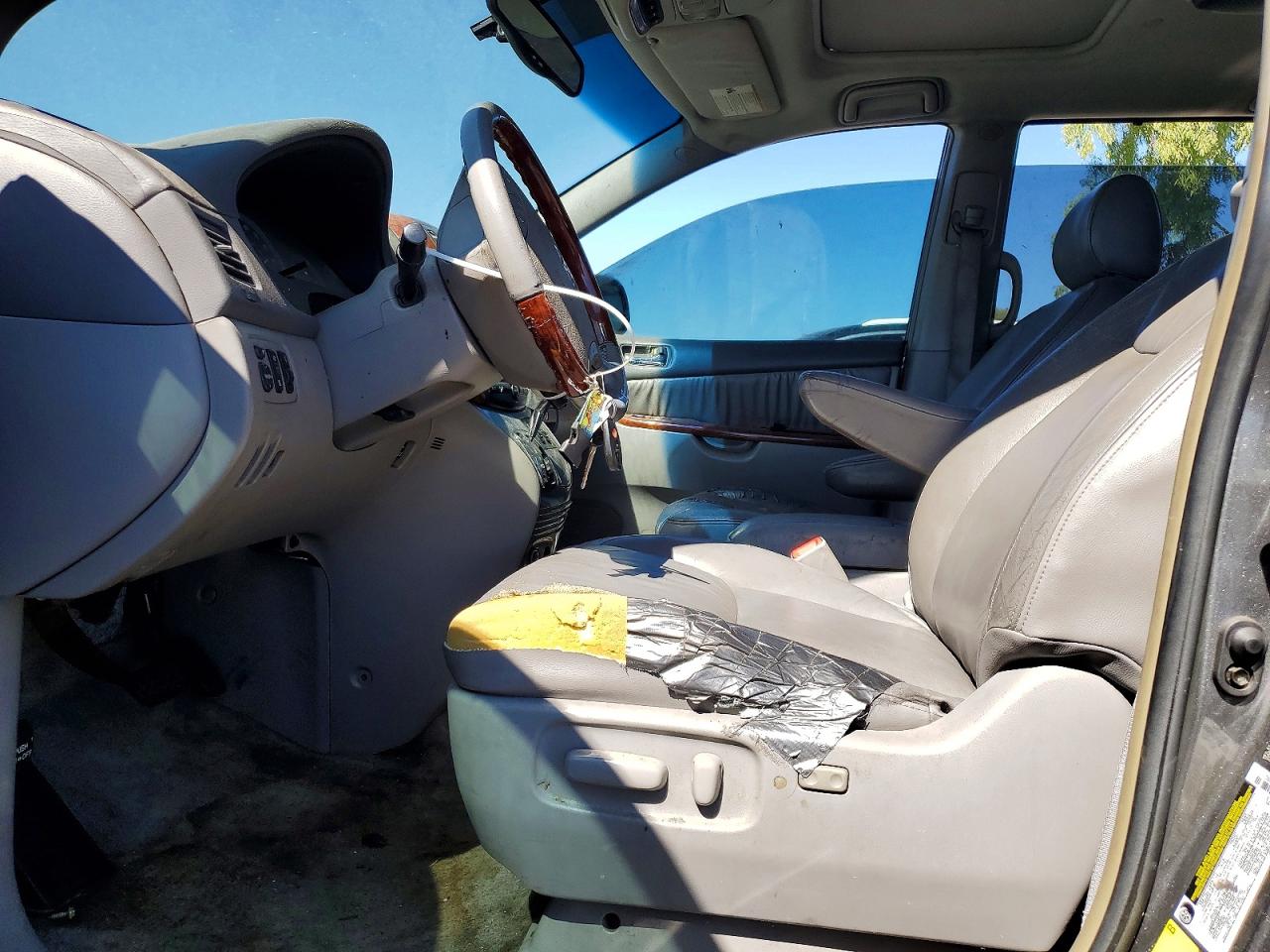 2005 Toyota Sienna Xle Limited 7 Passenger Серый vin: 5TDBA22C95S048867