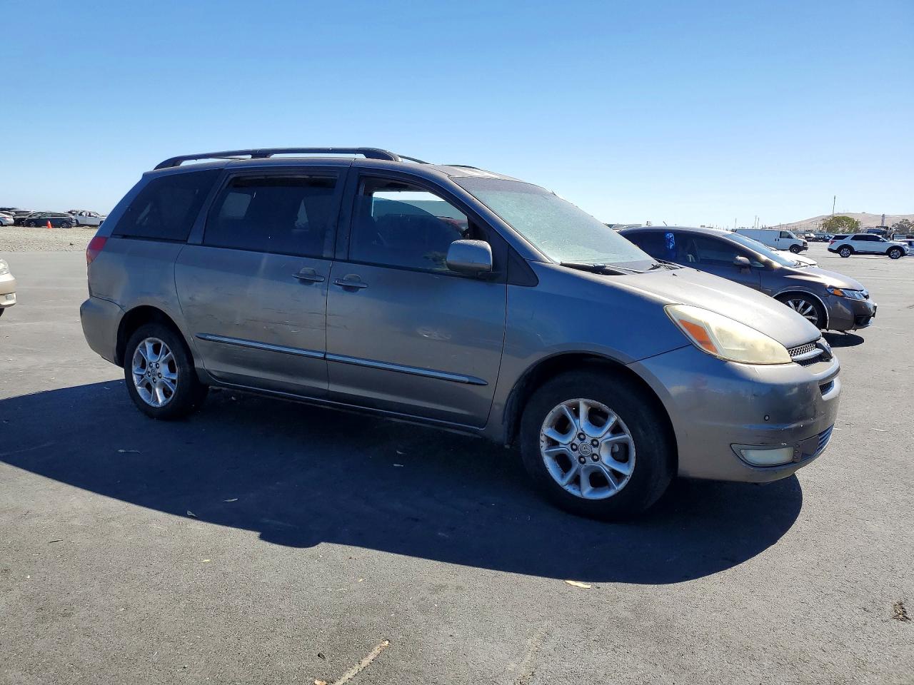 2005 Toyota Sienna Xle Limited 7 Passenger Серый vin: 5TDBA22C95S048867