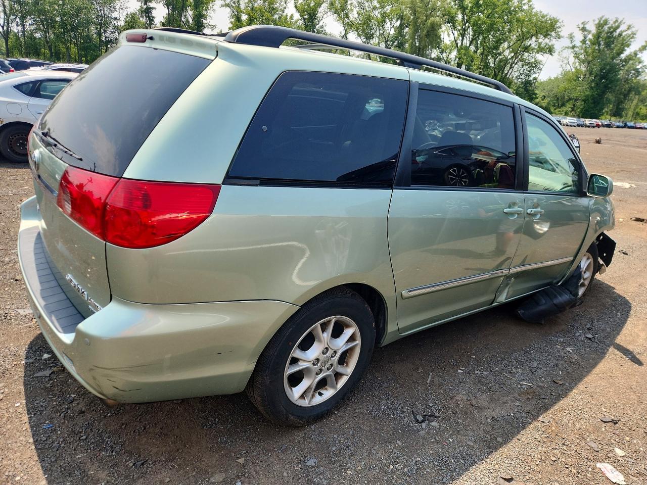 2006 Toyota Sienna Xle Limited 7 Passenger Green vin: 5TDBA22C96S075326