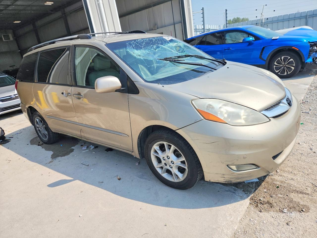2006 Toyota Sienna Xle Limited 7 Passenger Tan vin: 5TDBA22C96S076928
