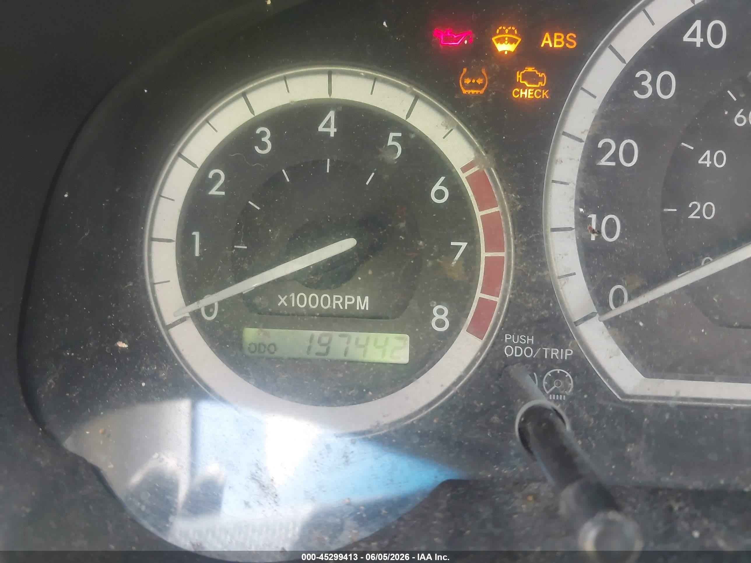 2004 Toyota Sienna Xle Gray vin: 5TDBA22CX4S001586
