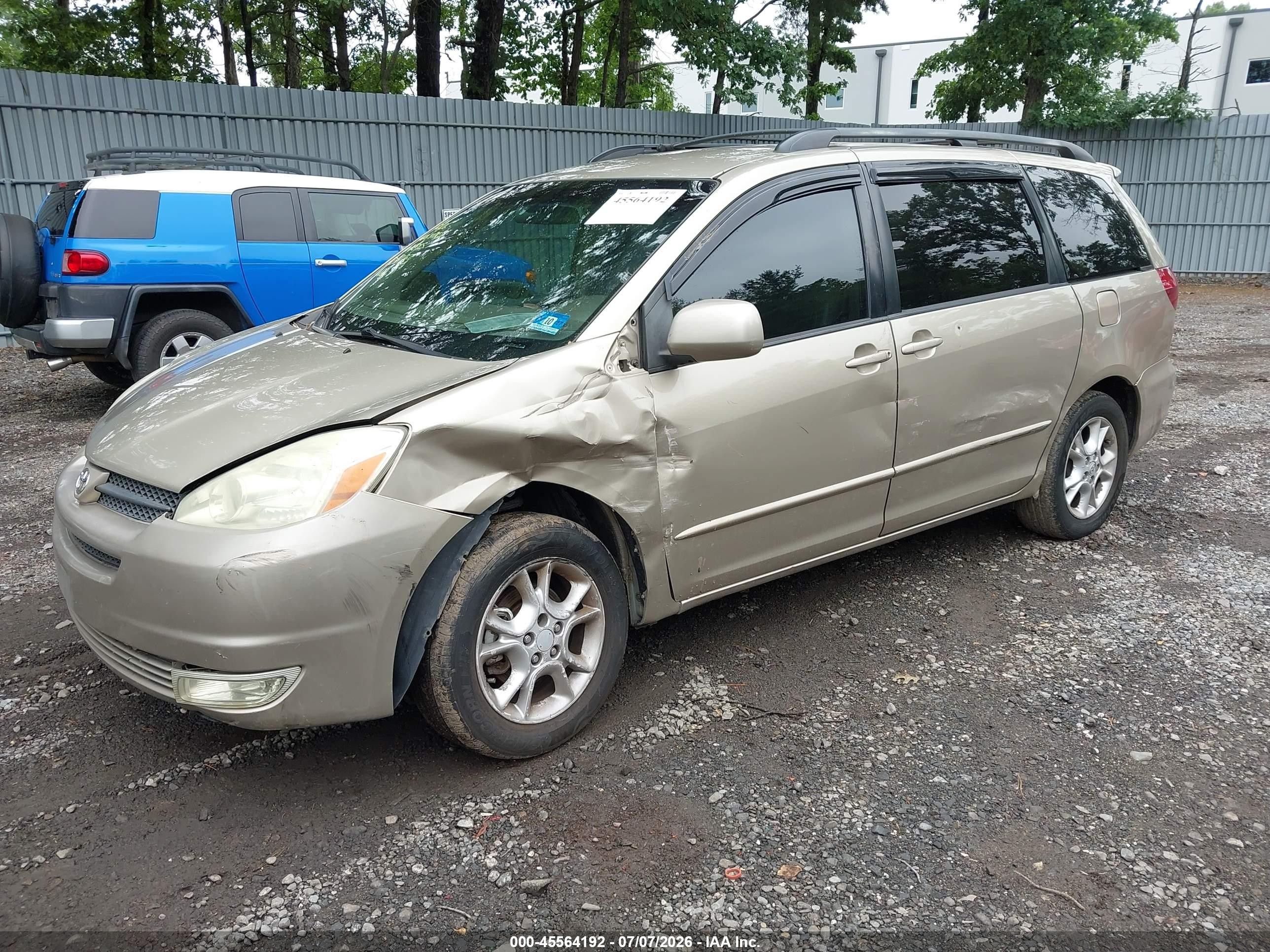 2004 Toyota Sienna Xle Tan vin: 5TDBA22CX4S022423