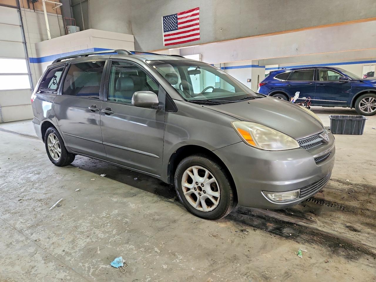 2005 Toyota Sienna Xle 7 Passenger Gray vin: 5TDBA22CX5S034850
