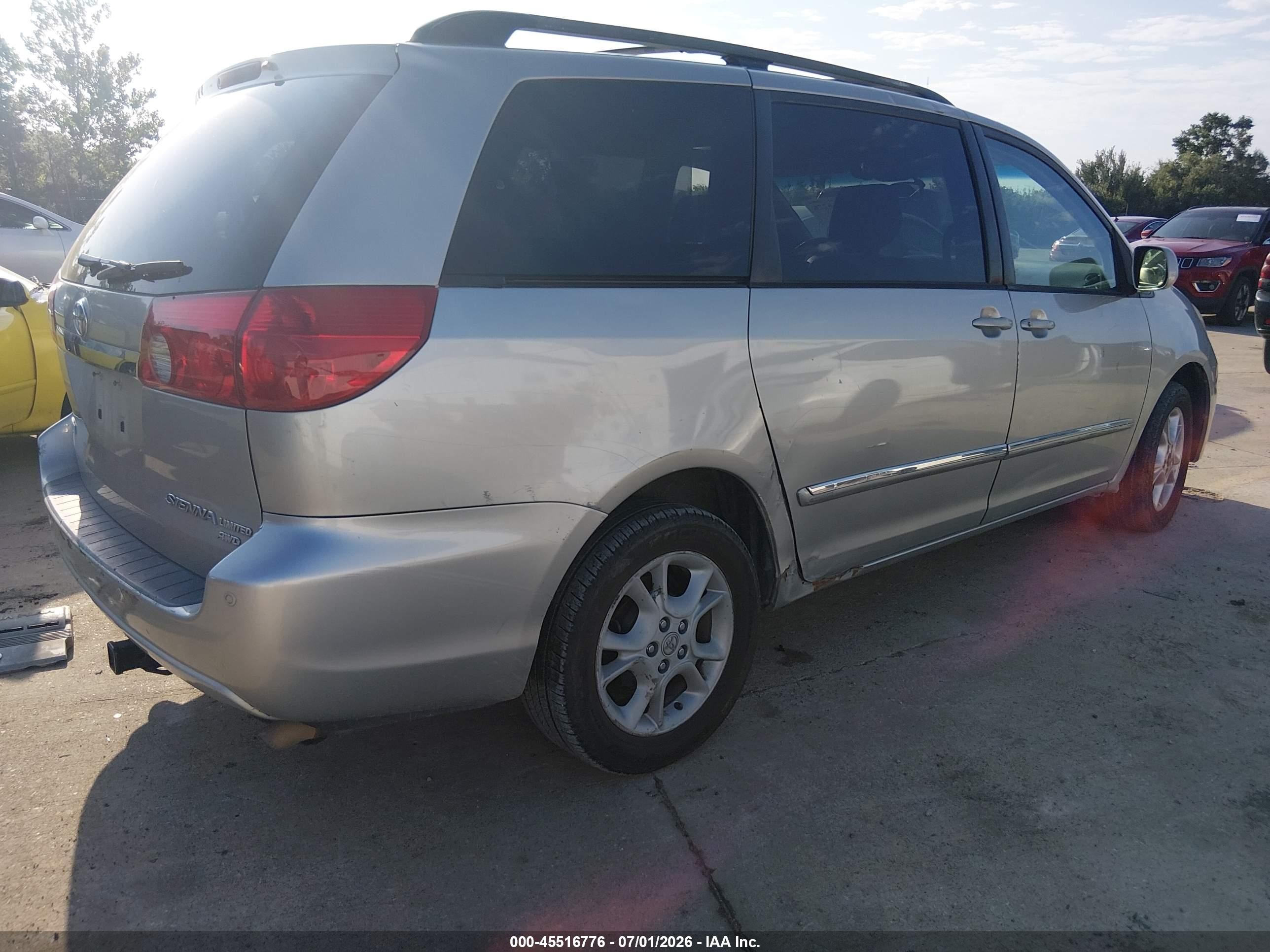 2006 Toyota Sienna Xle Limited Серебряный vin: 5TDBA22CX6S056154