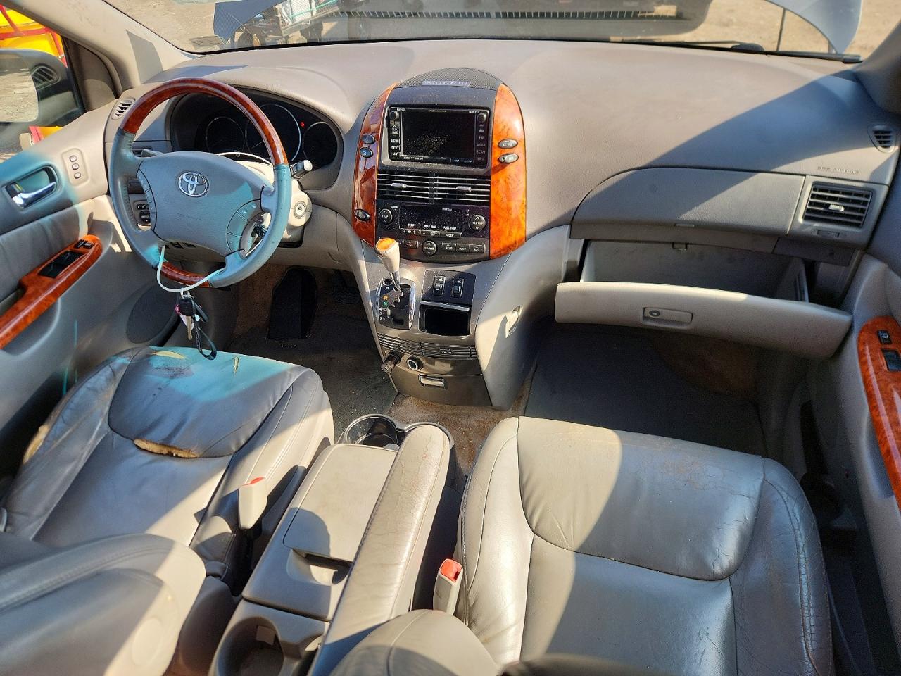 2006 Toyota Sienna Xle Limited 7 Passenger Gray vin: 5TDBA22CX6S072628