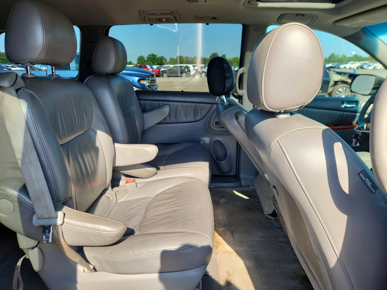2006 Toyota Sienna Xle Limited 7 Passenger Gray vin: 5TDBA22CX6S072628