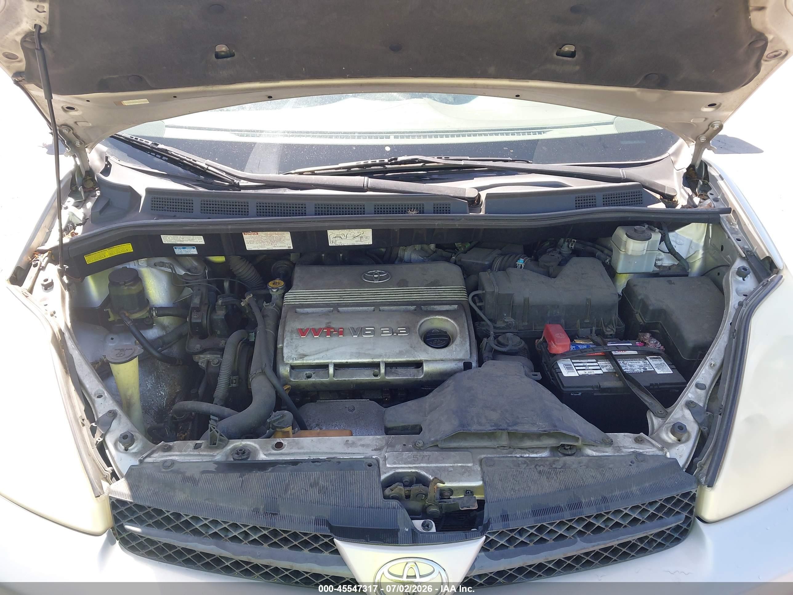 2004 Toyota Sienna Le Gray vin: 5TDBA23C04S003460