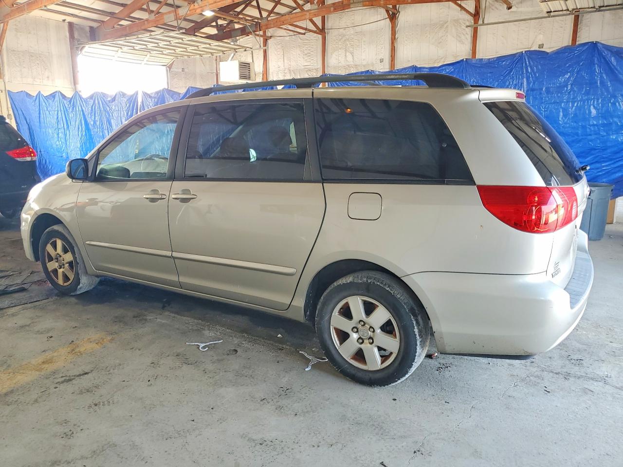 2006 Toyota Sienna Le Silver vin: 5TDBA23C26S064912