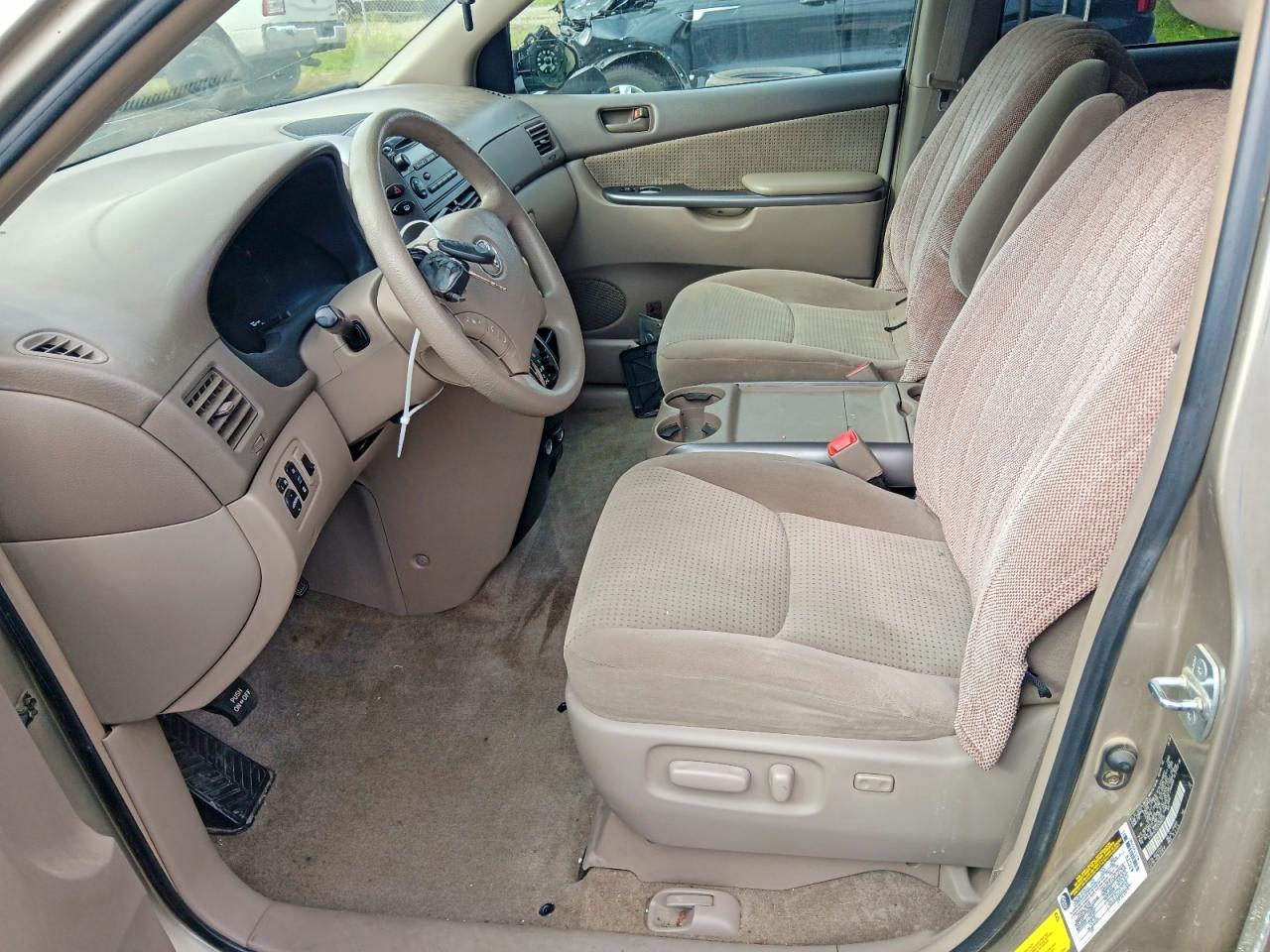 2006 Toyota Sienna Le Tan vin: 5TDBA23C26S066935