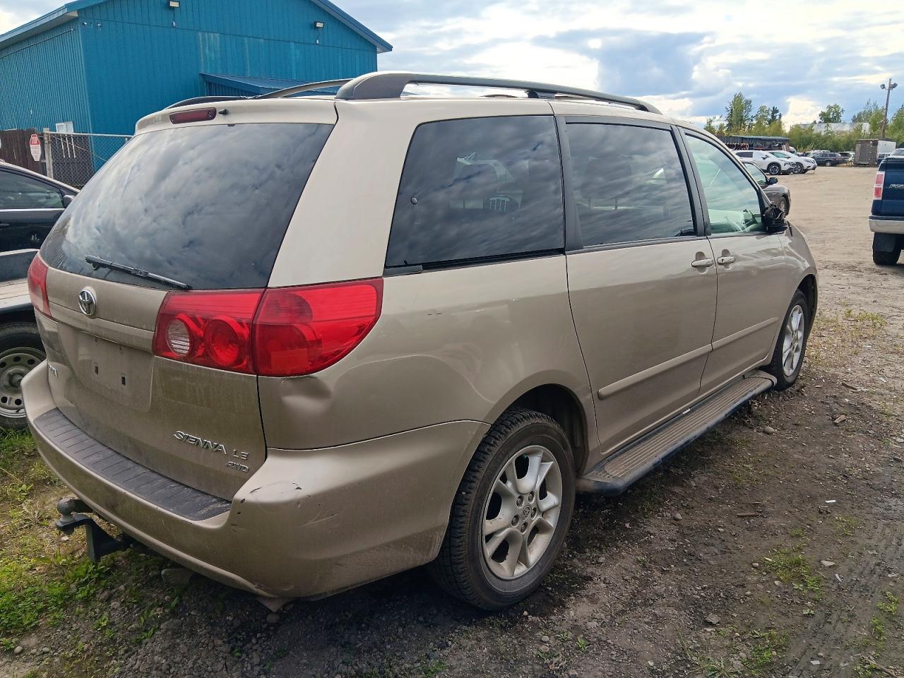 2006 Toyota Sienna Le Tan vin: 5TDBA23C26S066935