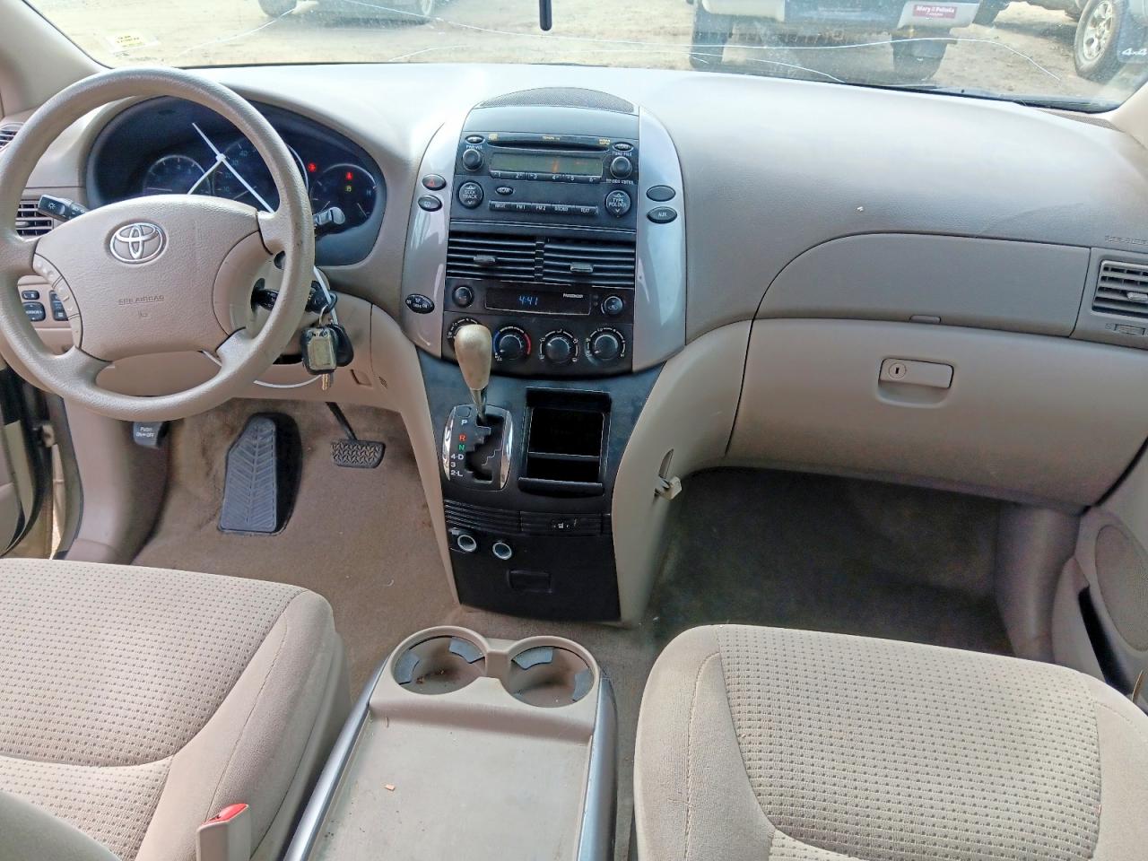 2006 Toyota Sienna Le Tan vin: 5TDBA23C26S066935
