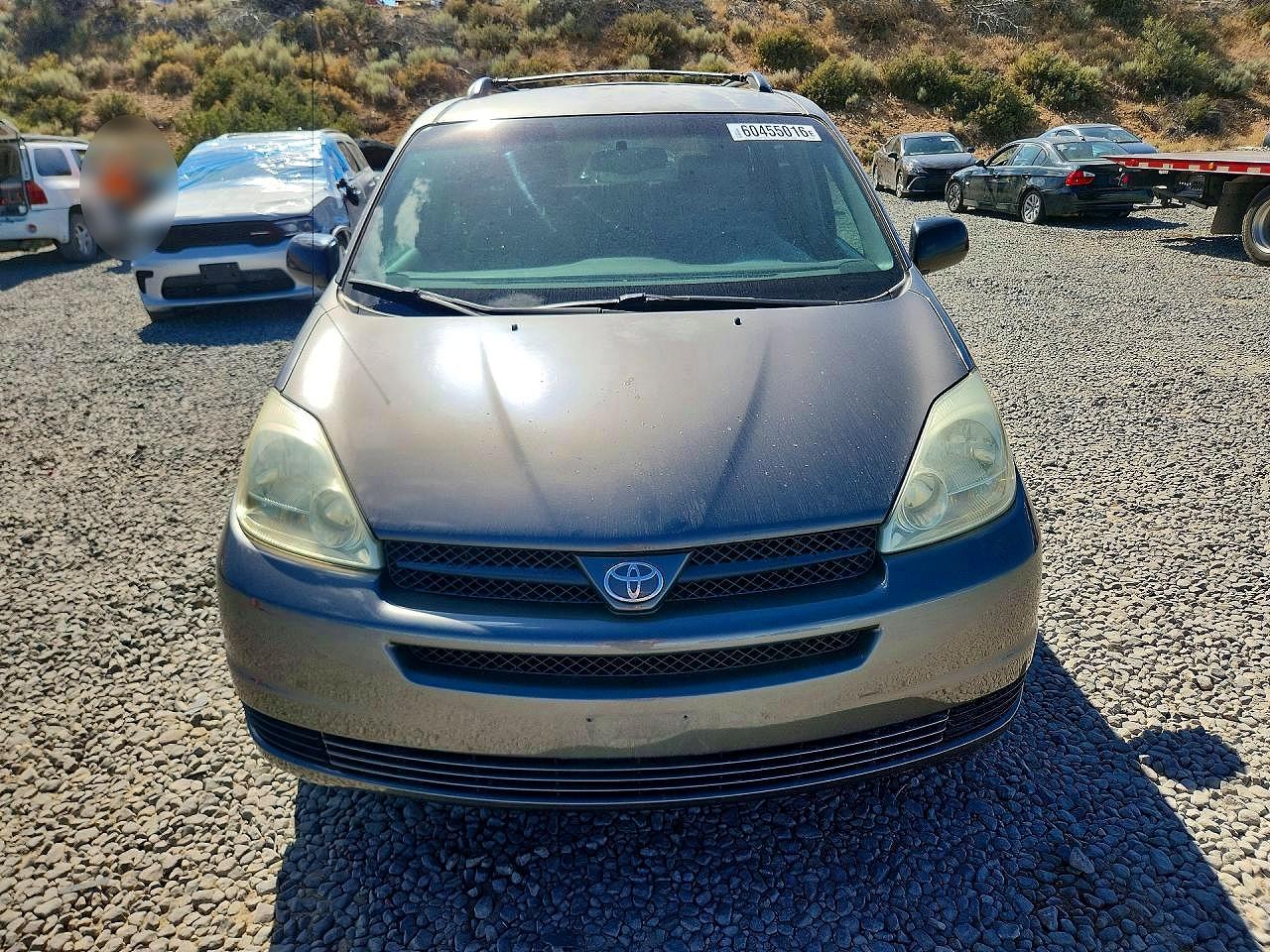 2004 Toyota Sienna Le Gray vin: 5TDBA23C34S003467