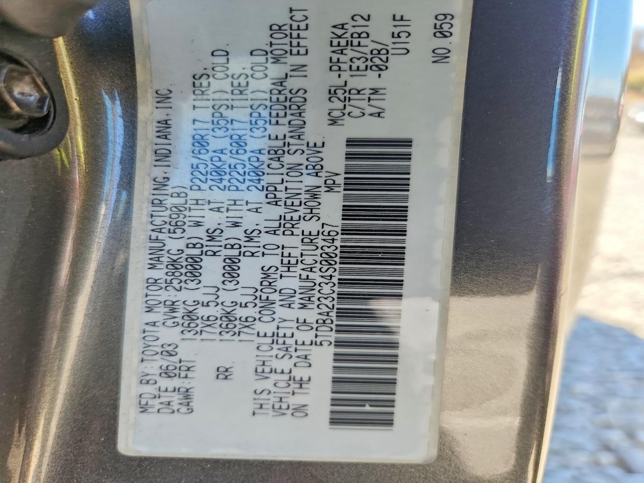 2004 Toyota Sienna Le Gray vin: 5TDBA23C34S003467