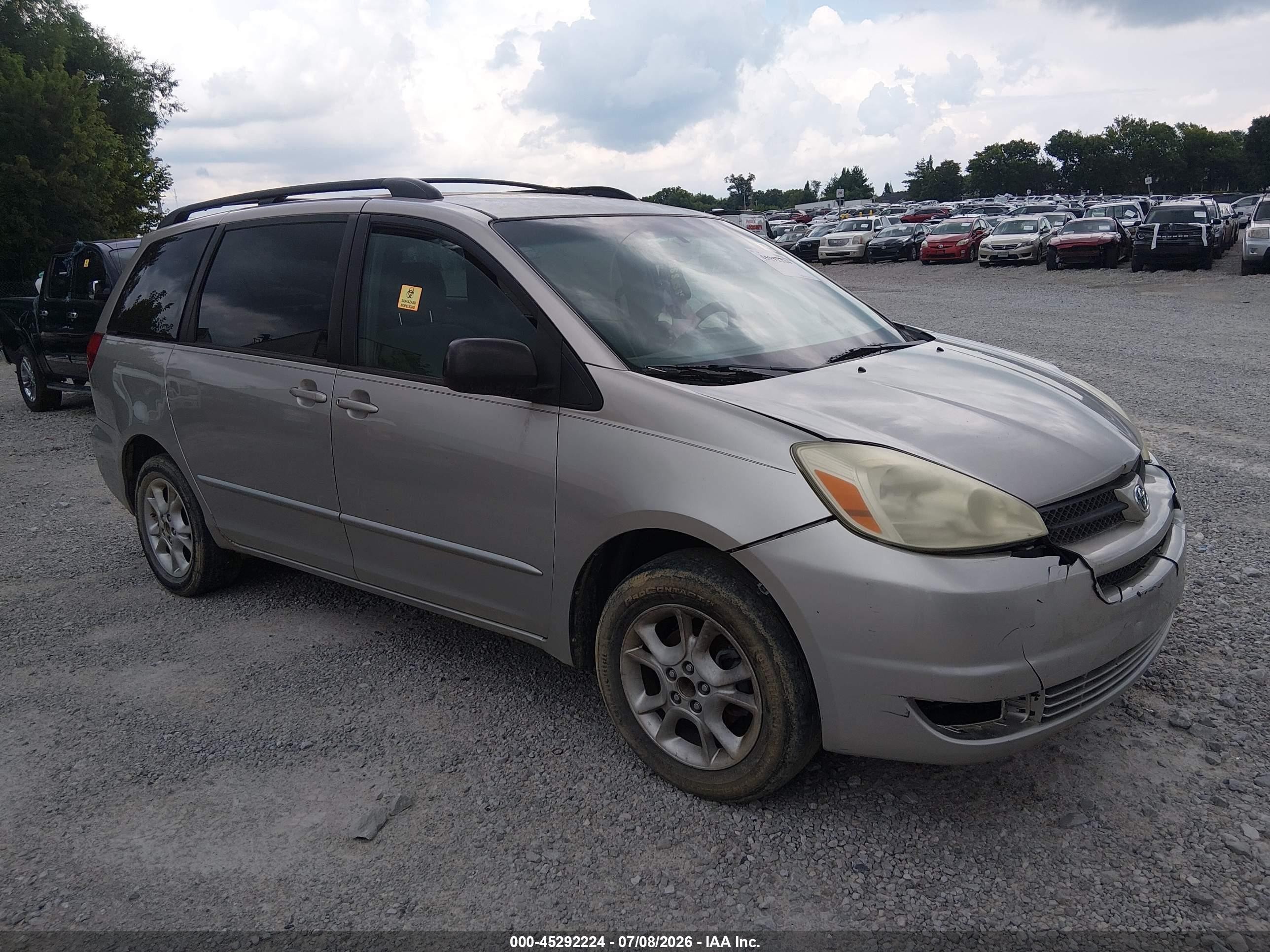 2004 Toyota Sienna Le Beige vin: 5TDBA23C34S011410