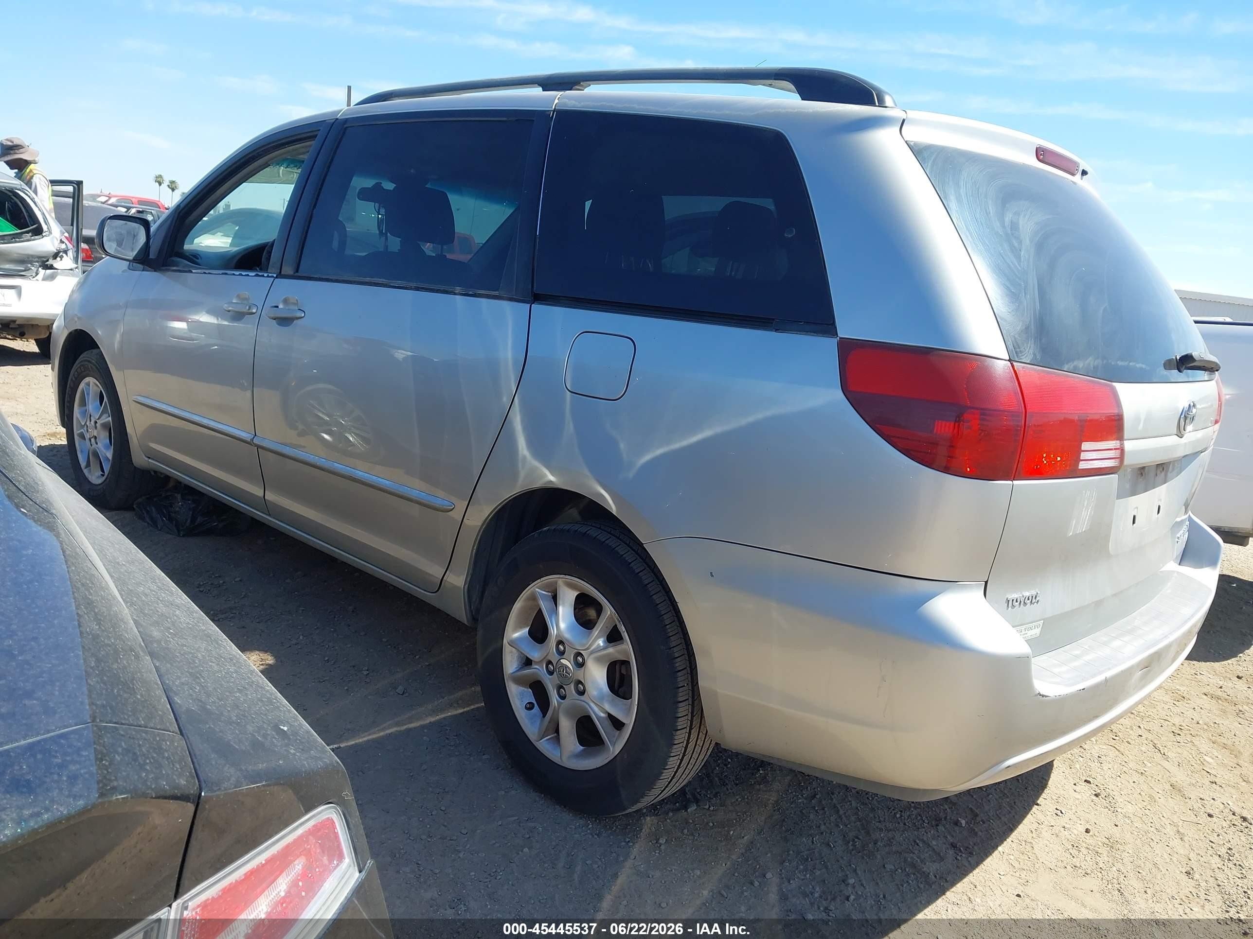2004 Toyota Sienna Le Silver vin: 5TDBA23C54S024434