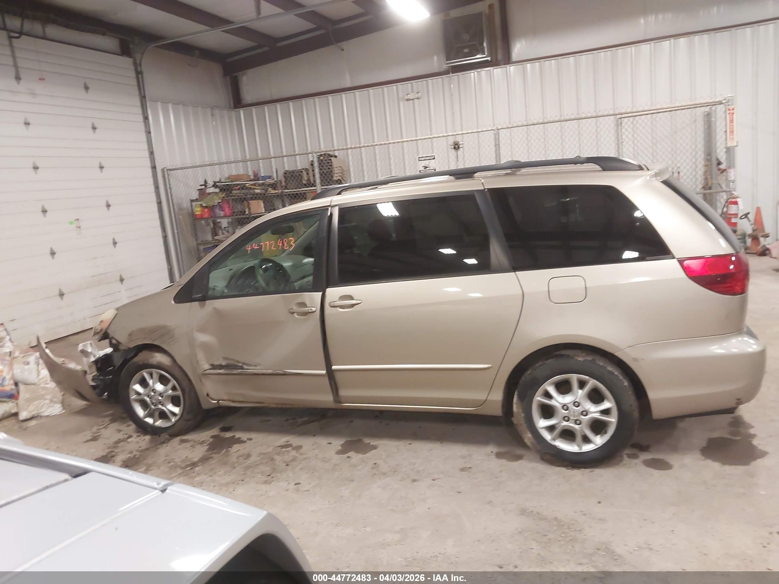 2005 Toyota Sienna Le Gold vin: 5TDBA23C55S030963