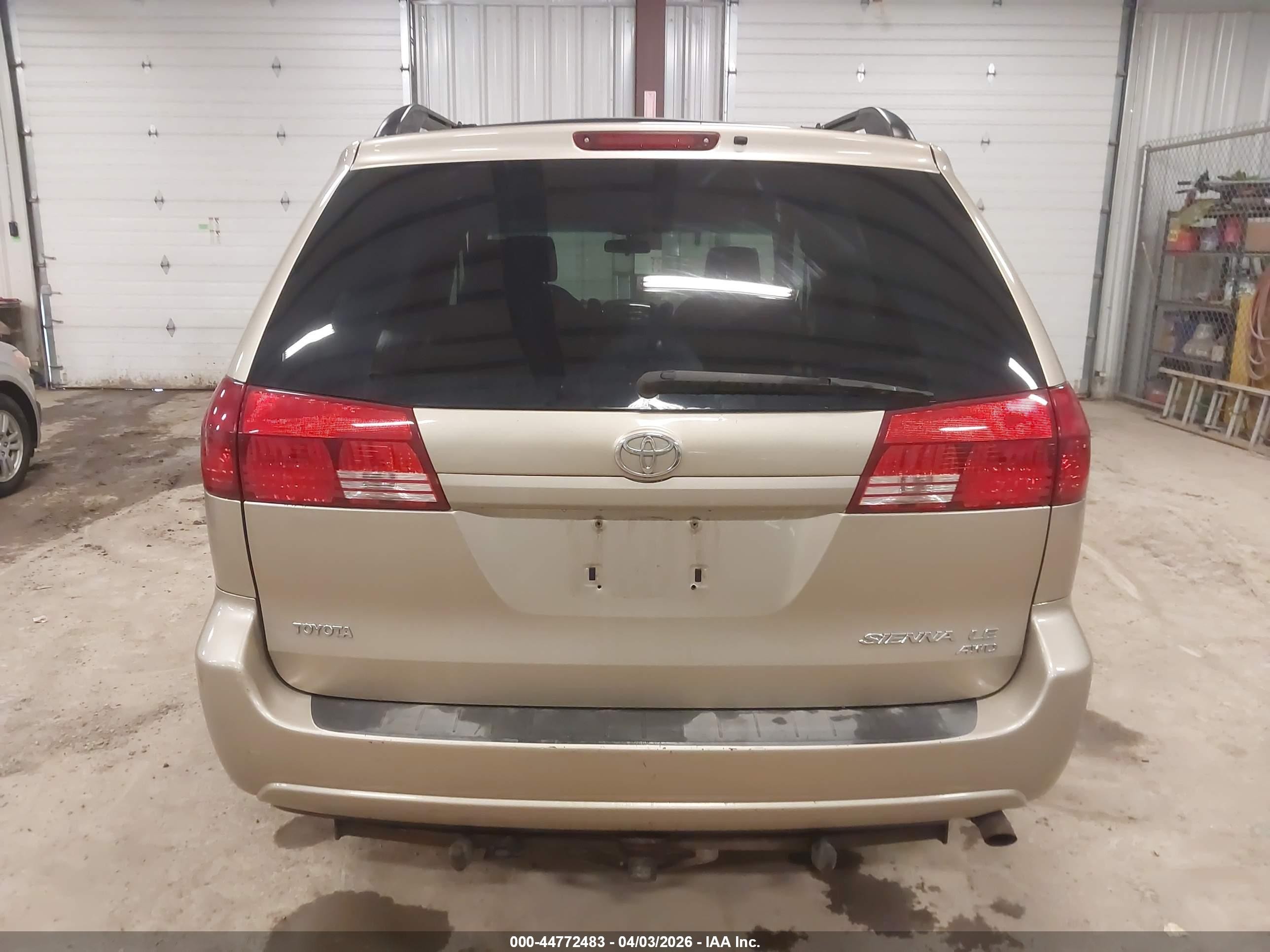 2005 Toyota Sienna Le Gold vin: 5TDBA23C55S030963