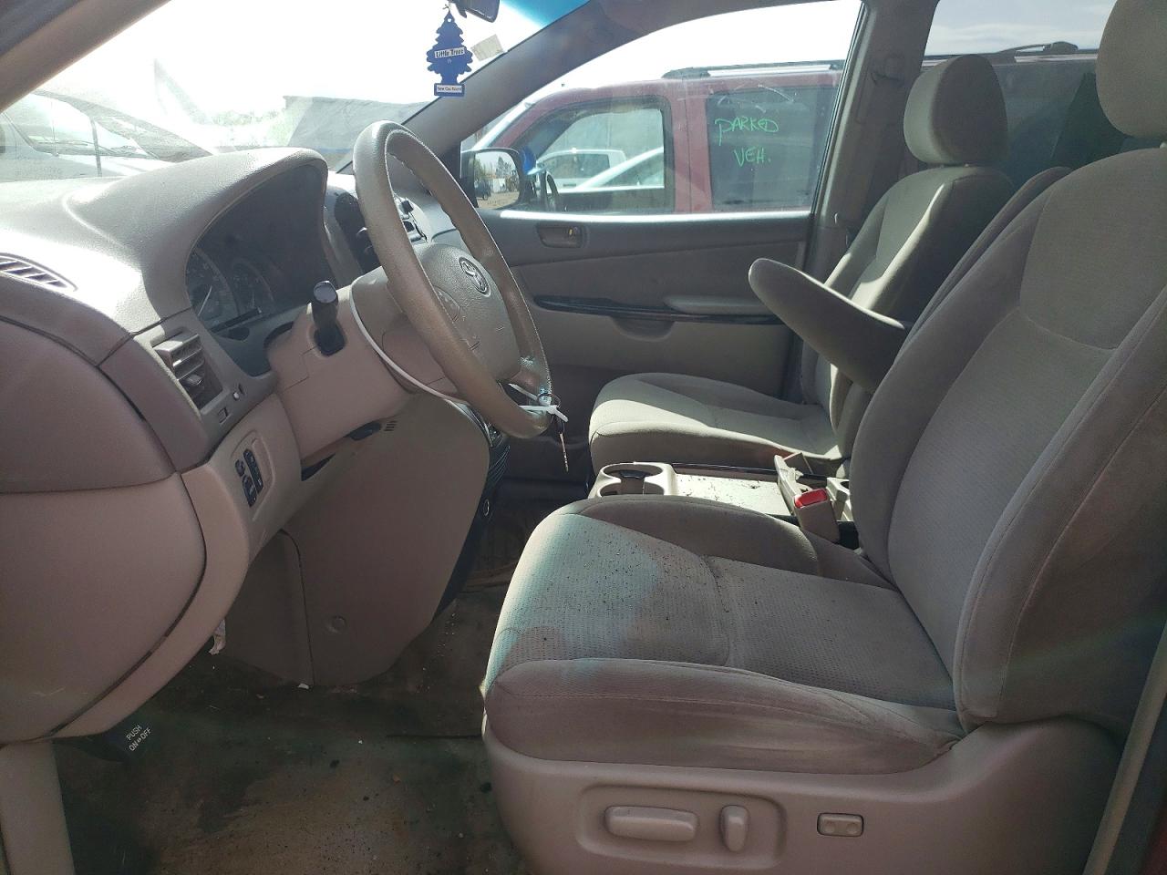2005 Toyota Sienna Le Burgundy vin: 5TDBA23C65S053197