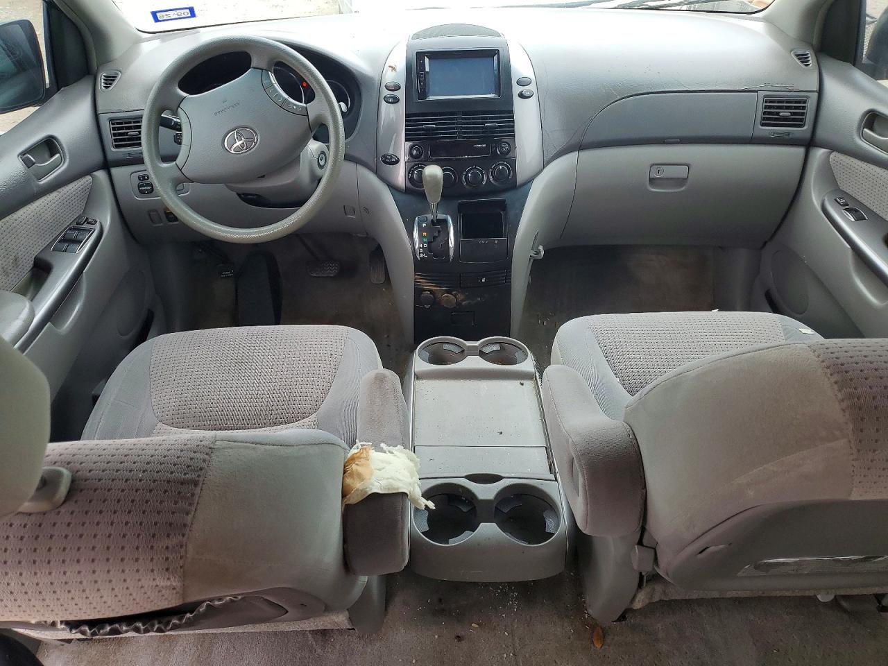 2006 Toyota Sienna Le White vin: 5TDBA23C66S069479