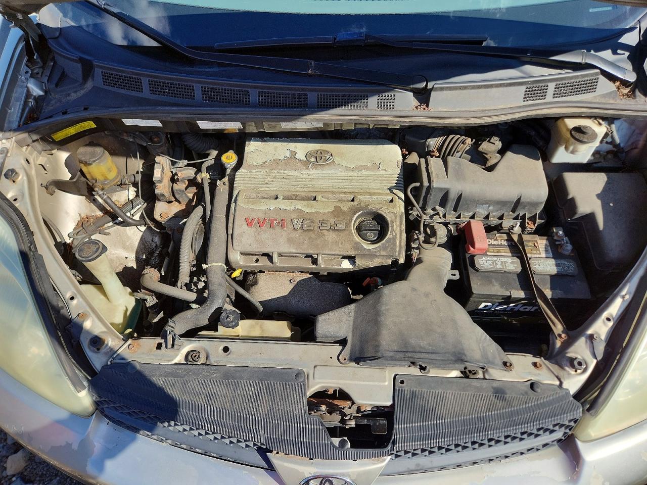 2004 Toyota Sienna Le Tan vin: 5TDBA23C74S008445