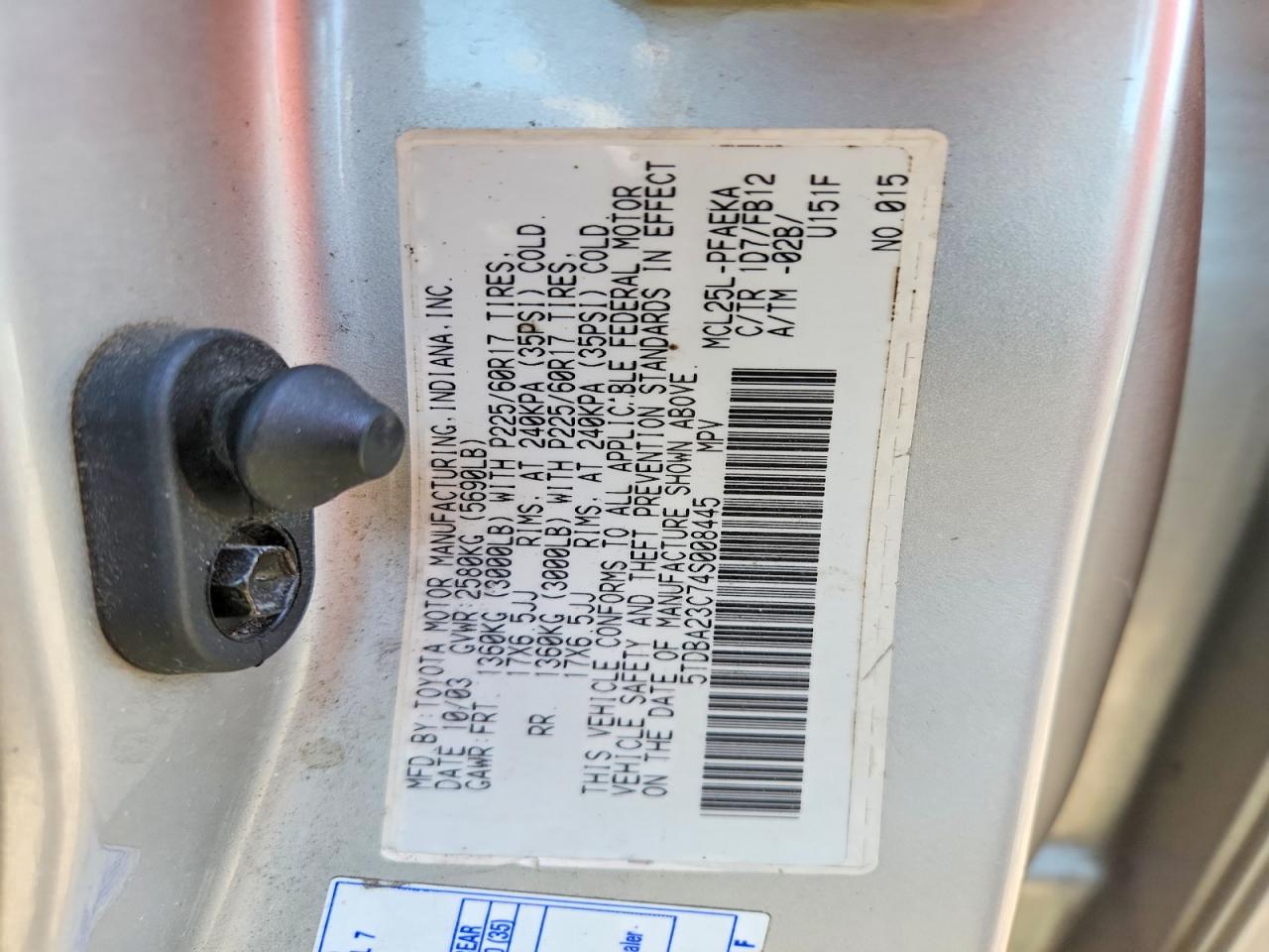 2004 Toyota Sienna Le Tan vin: 5TDBA23C74S008445